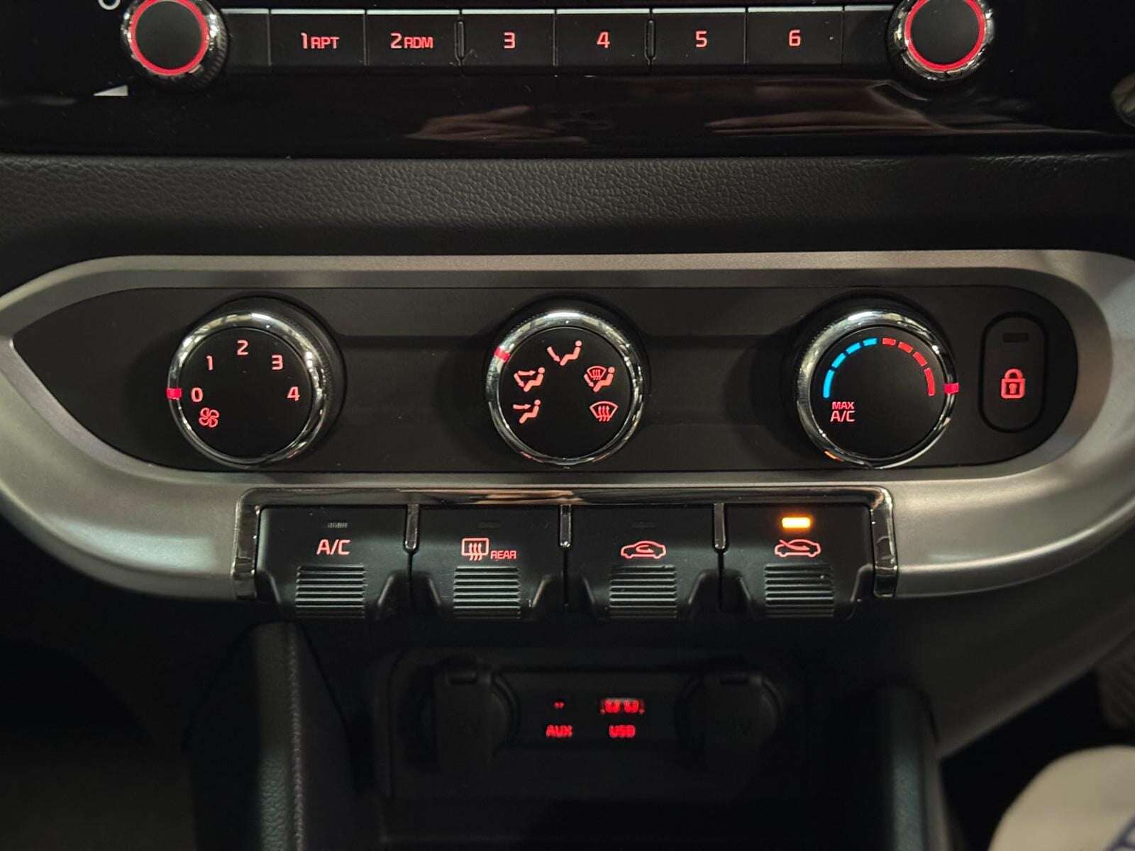 2016 KIA RIO 2016 KIA RIO