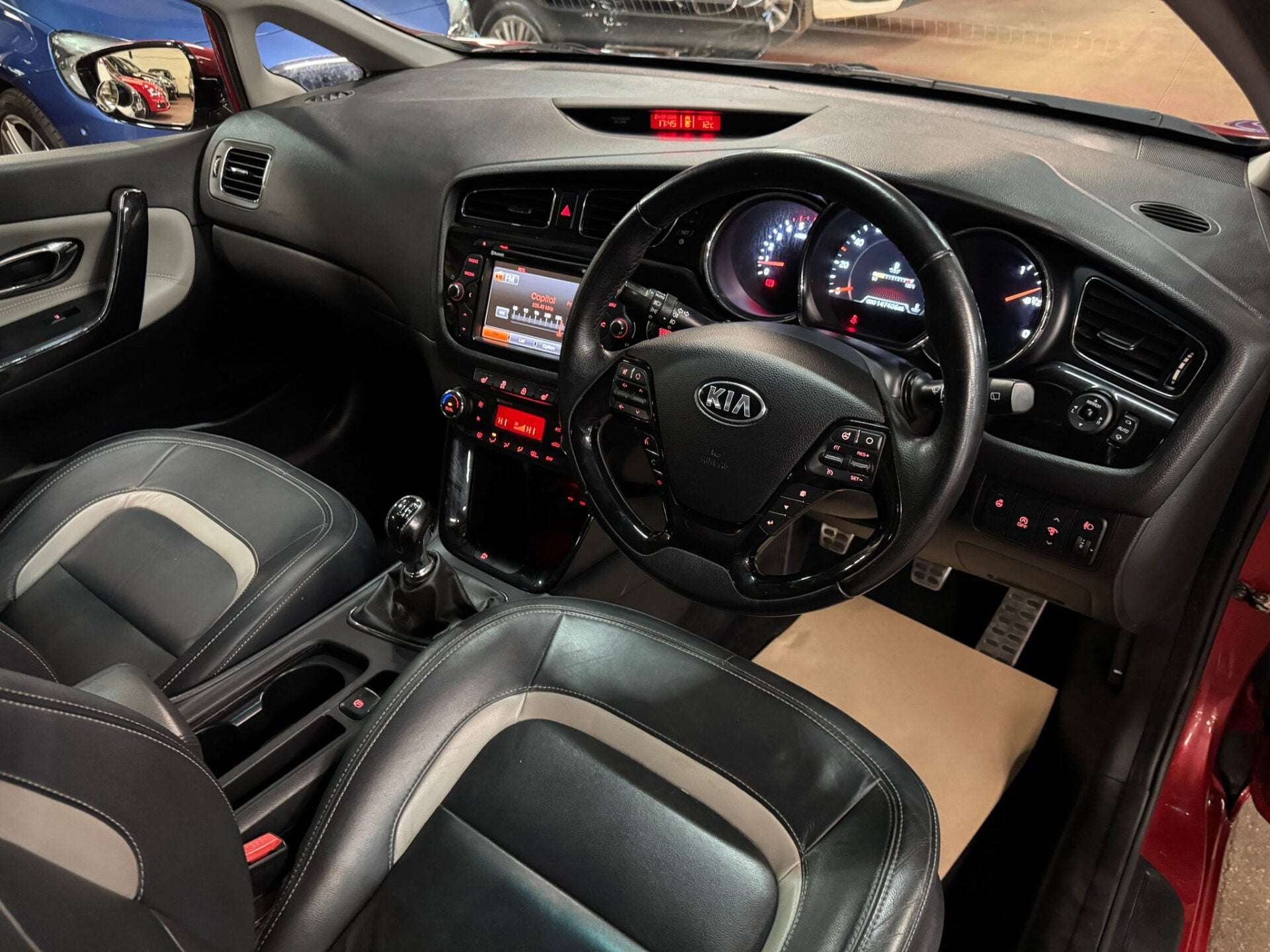 2014 KIA CEED 2014 KIA CEED