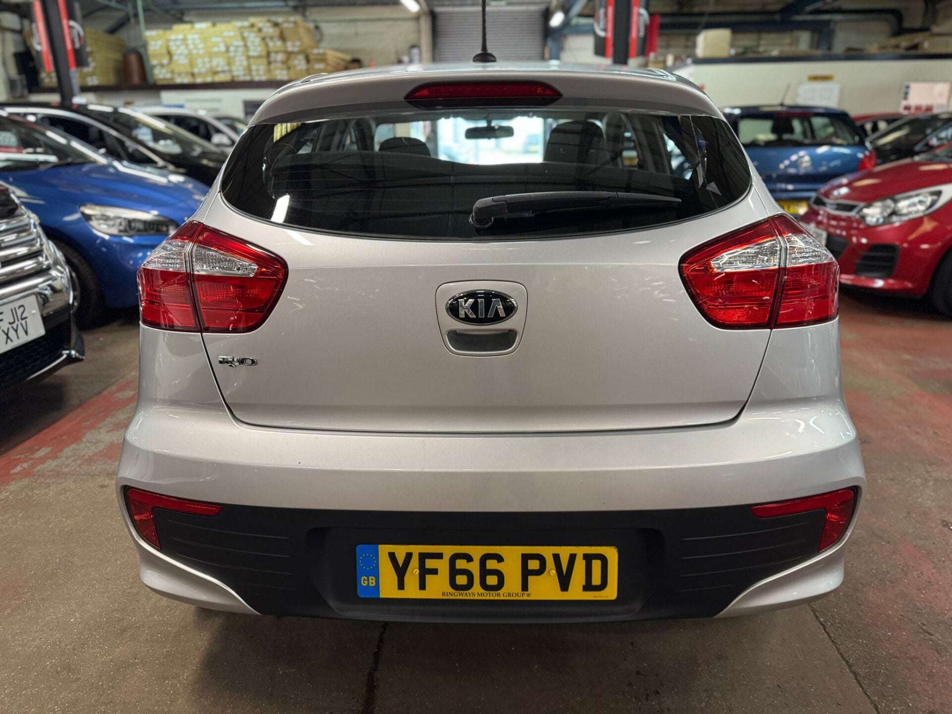 2016 KIA RIO 2016 KIA RIO