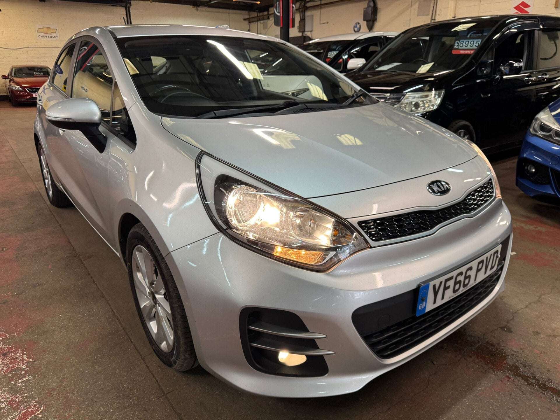 2016 KIA RIO 2016 KIA RIO