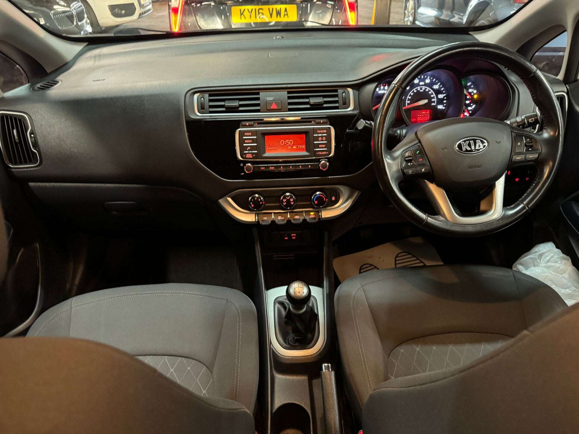 2016 KIA RIO 2016 KIA RIO