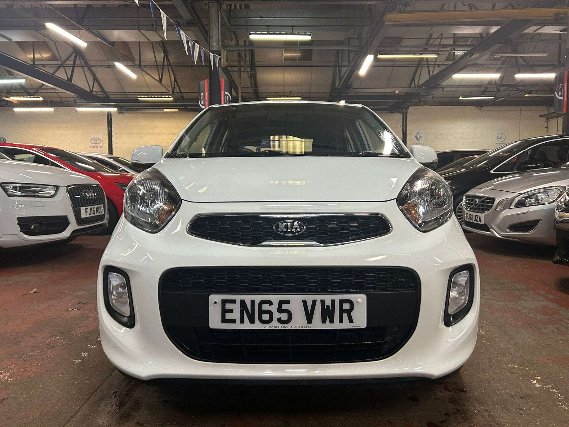 A 2016 KIA PICANTO 3 A 2016 KIA PICANTO 3