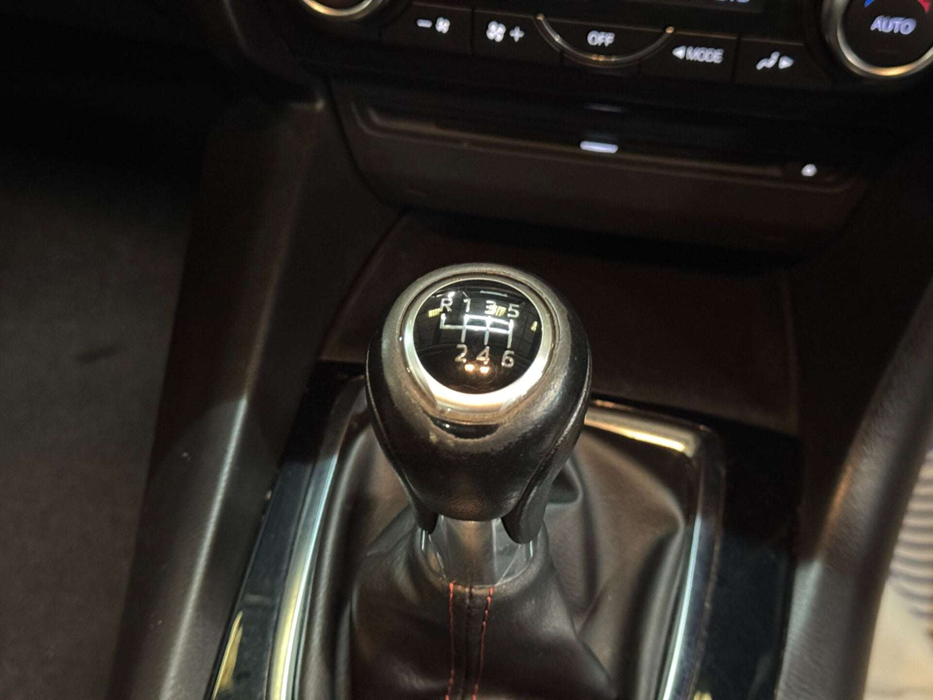 2015 MAZDA 3 2015 MAZDA 3