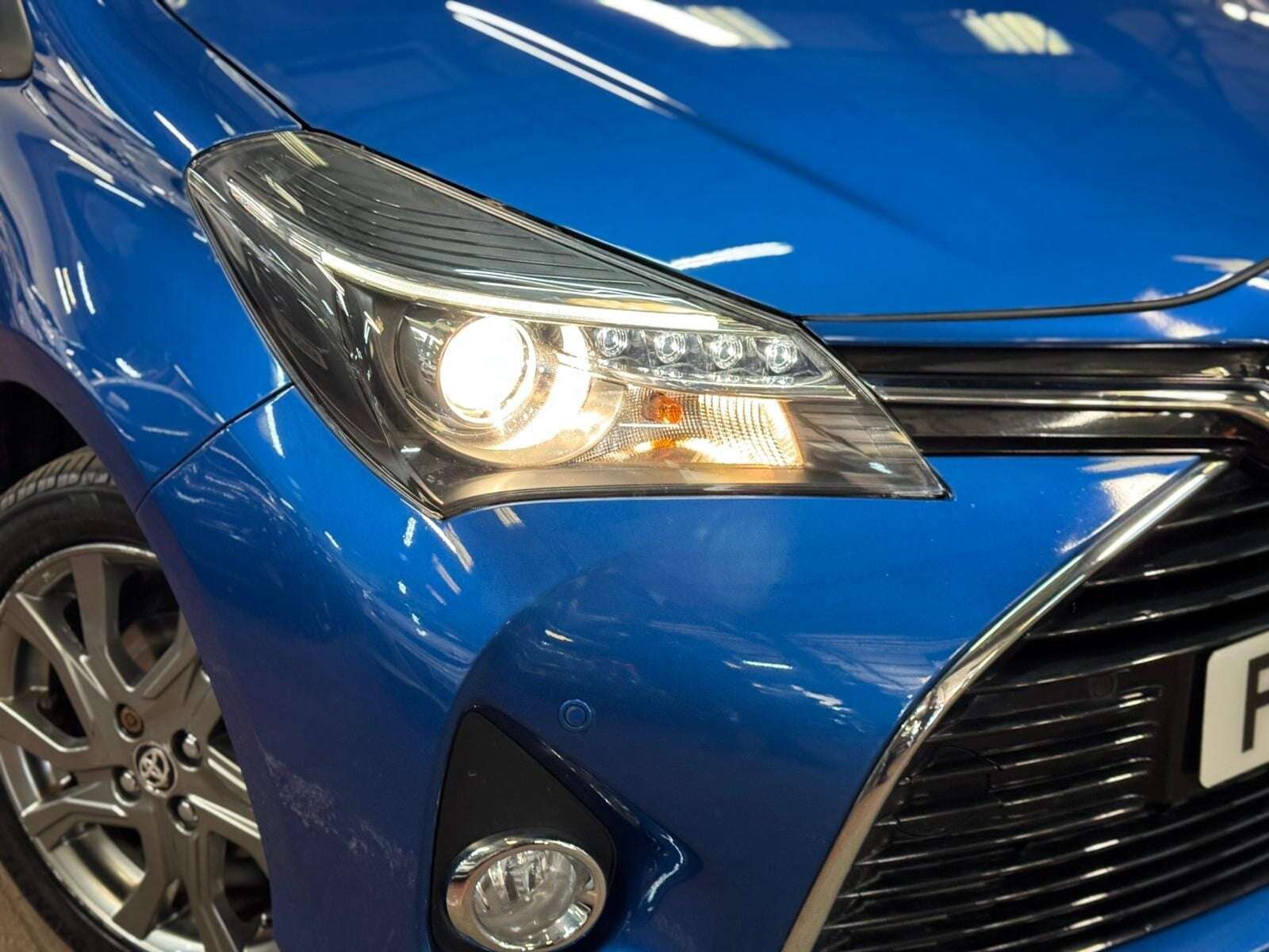 2015 TOYOTA YARIS 2015 TOYOTA YARIS