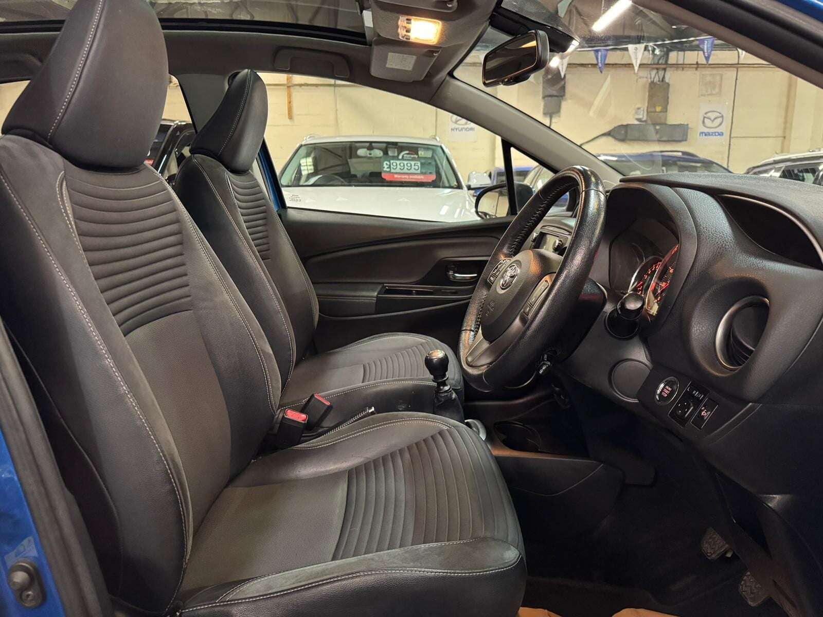 2015 TOYOTA YARIS 2015 TOYOTA YARIS