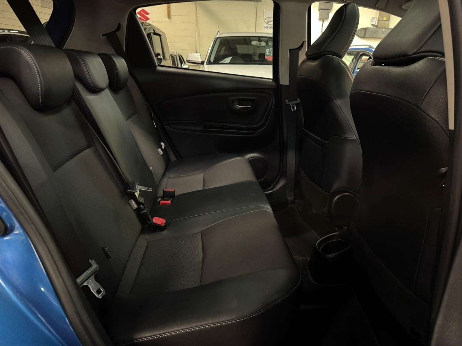 2015 TOYOTA YARIS 2015 TOYOTA YARIS