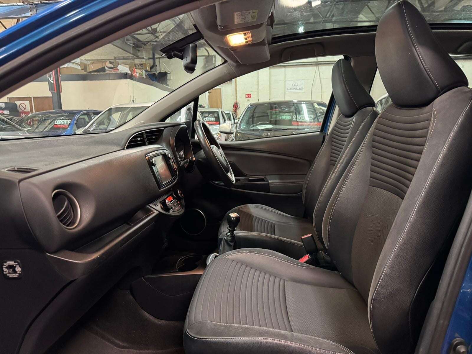 2015 TOYOTA YARIS 2015 TOYOTA YARIS