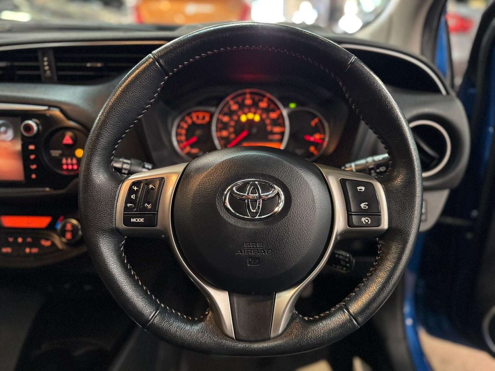 2015 TOYOTA YARIS 2015 TOYOTA YARIS