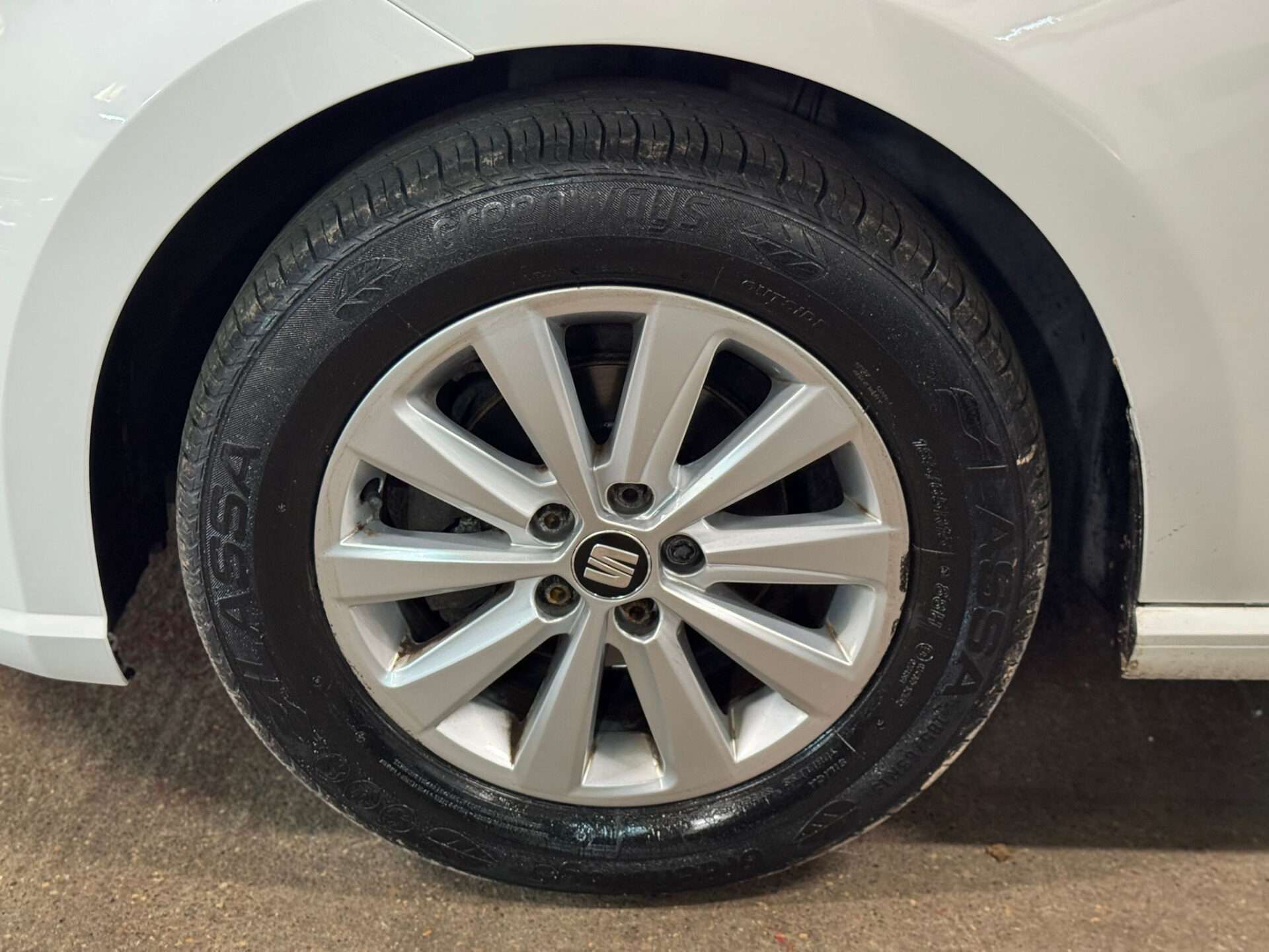 2017 SEAT IBIZA 2017 SEAT IBIZA