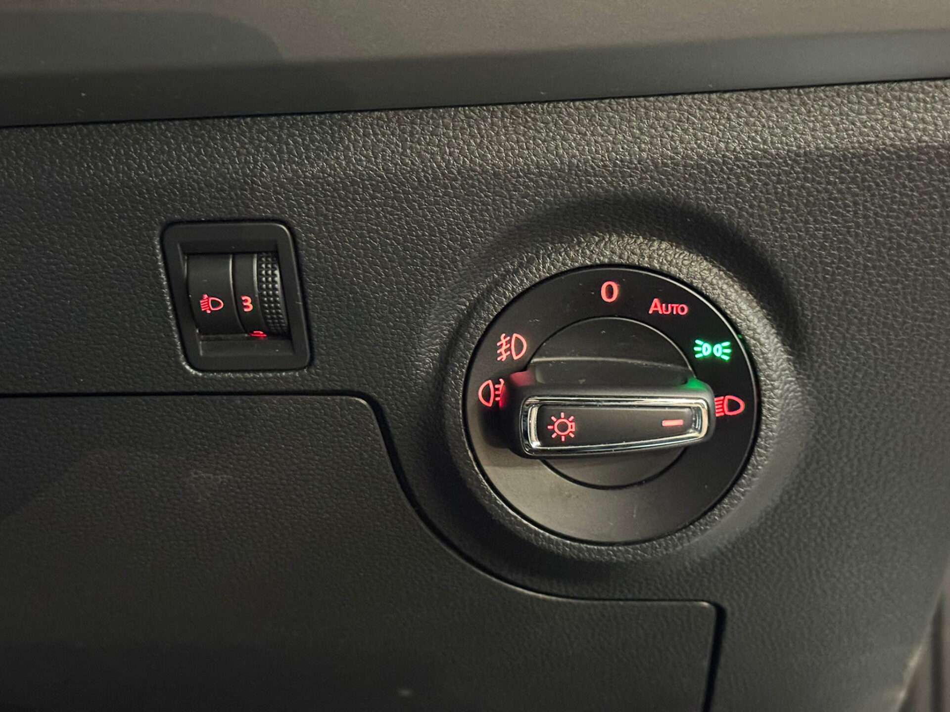 2017 SEAT IBIZA 2017 SEAT IBIZA