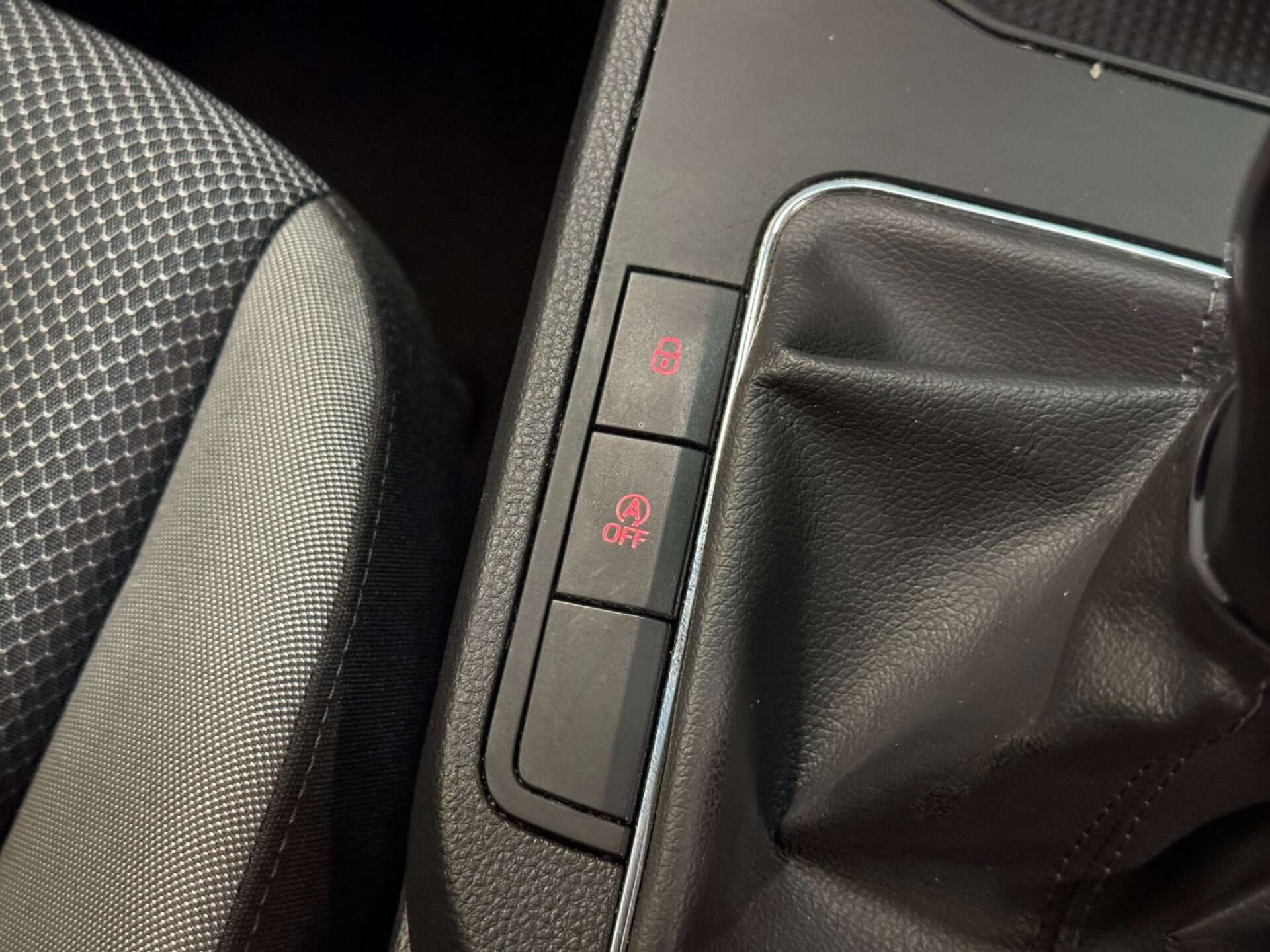 2017 SEAT IBIZA 2017 SEAT IBIZA