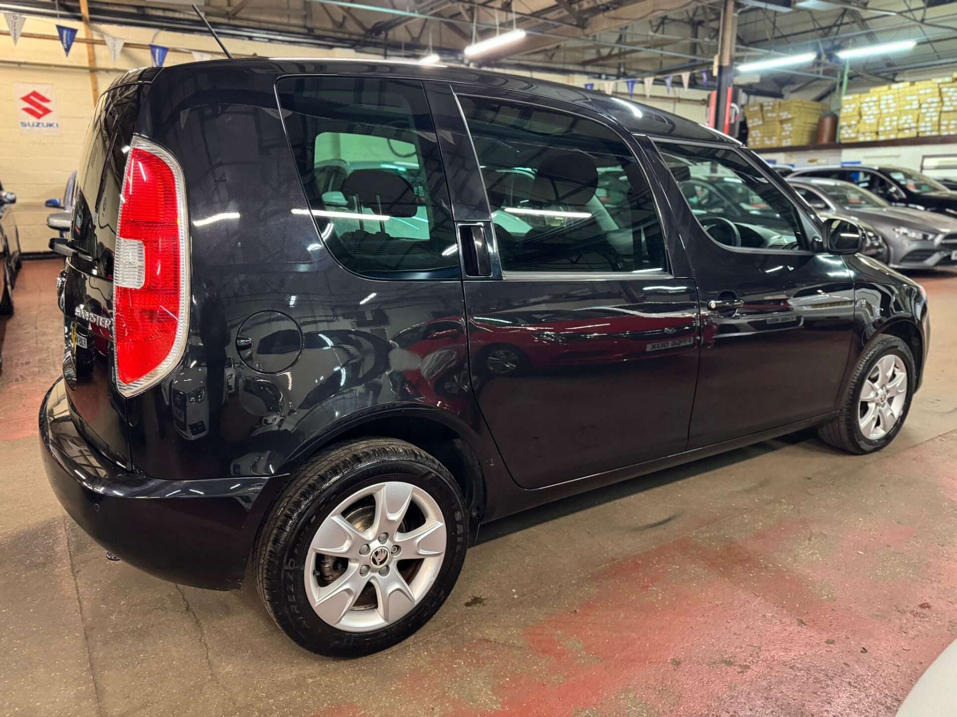 2015 SKODA ROOMSTER 2015 SKODA ROOMSTER