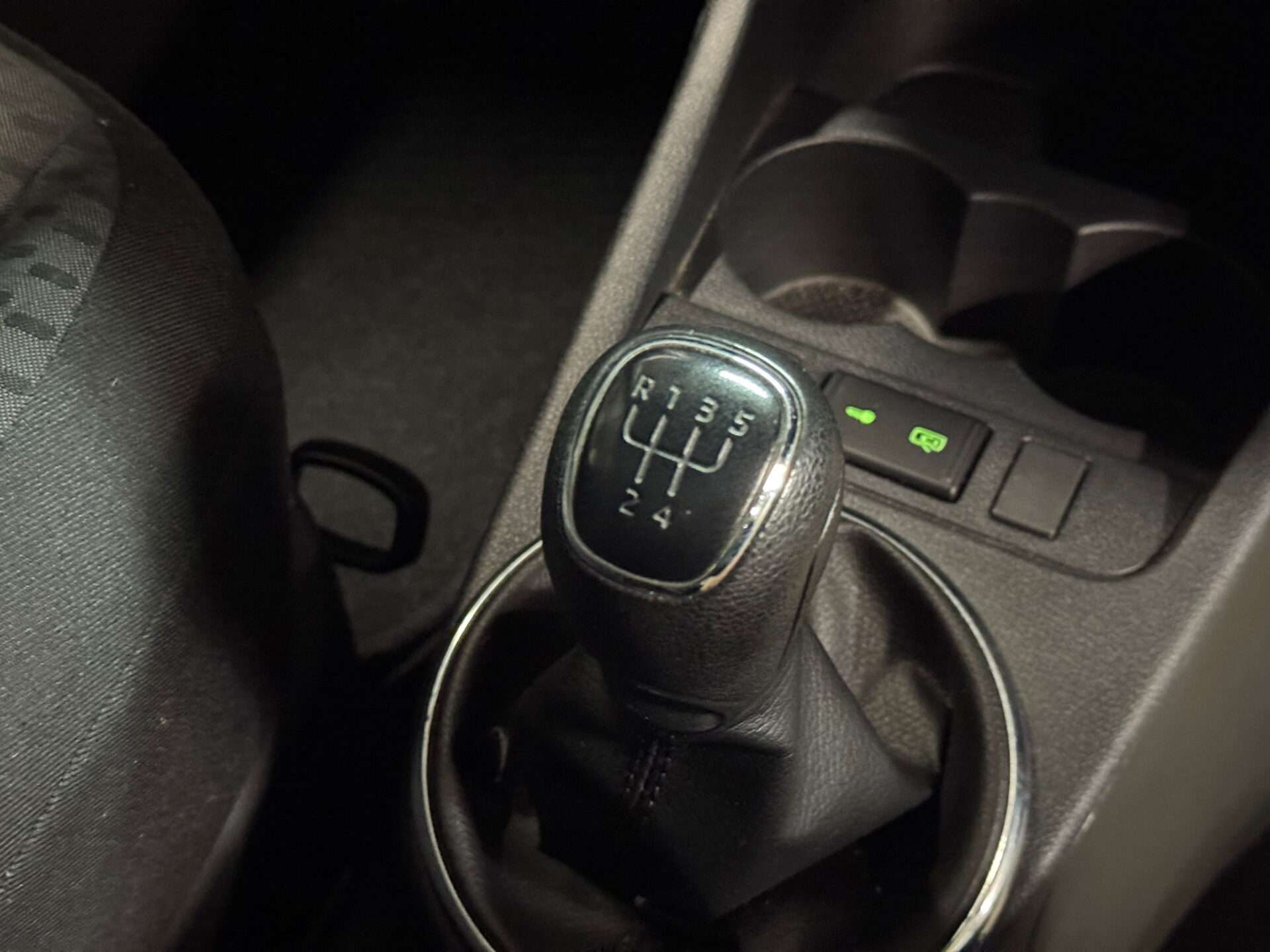 2015 SKODA ROOMSTER 2015 SKODA ROOMSTER