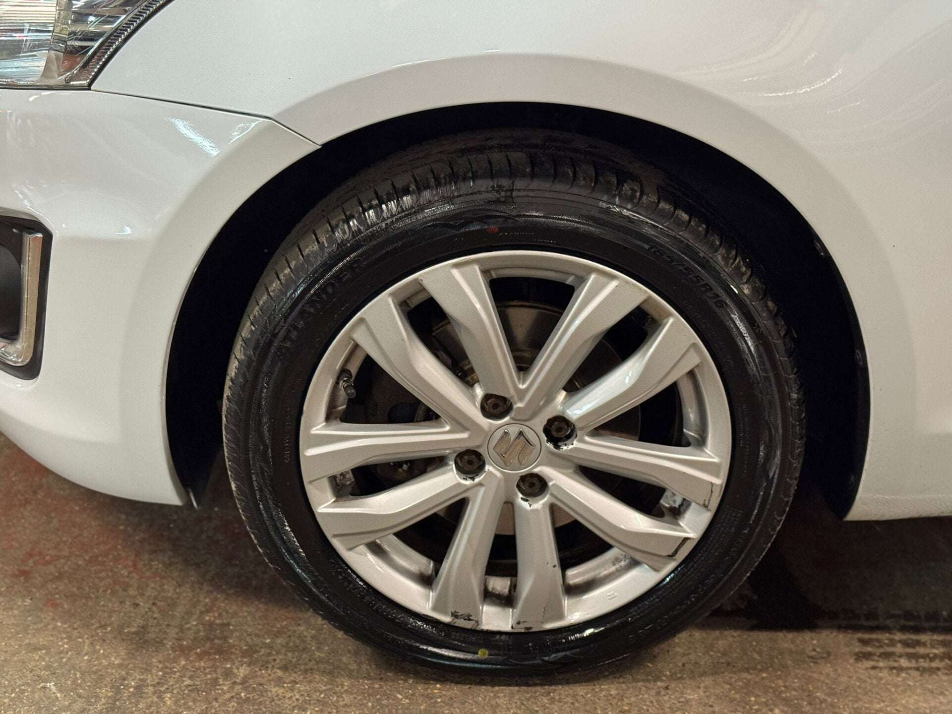 2015 SUZUKI SWIFT 2015 SUZUKI SWIFT