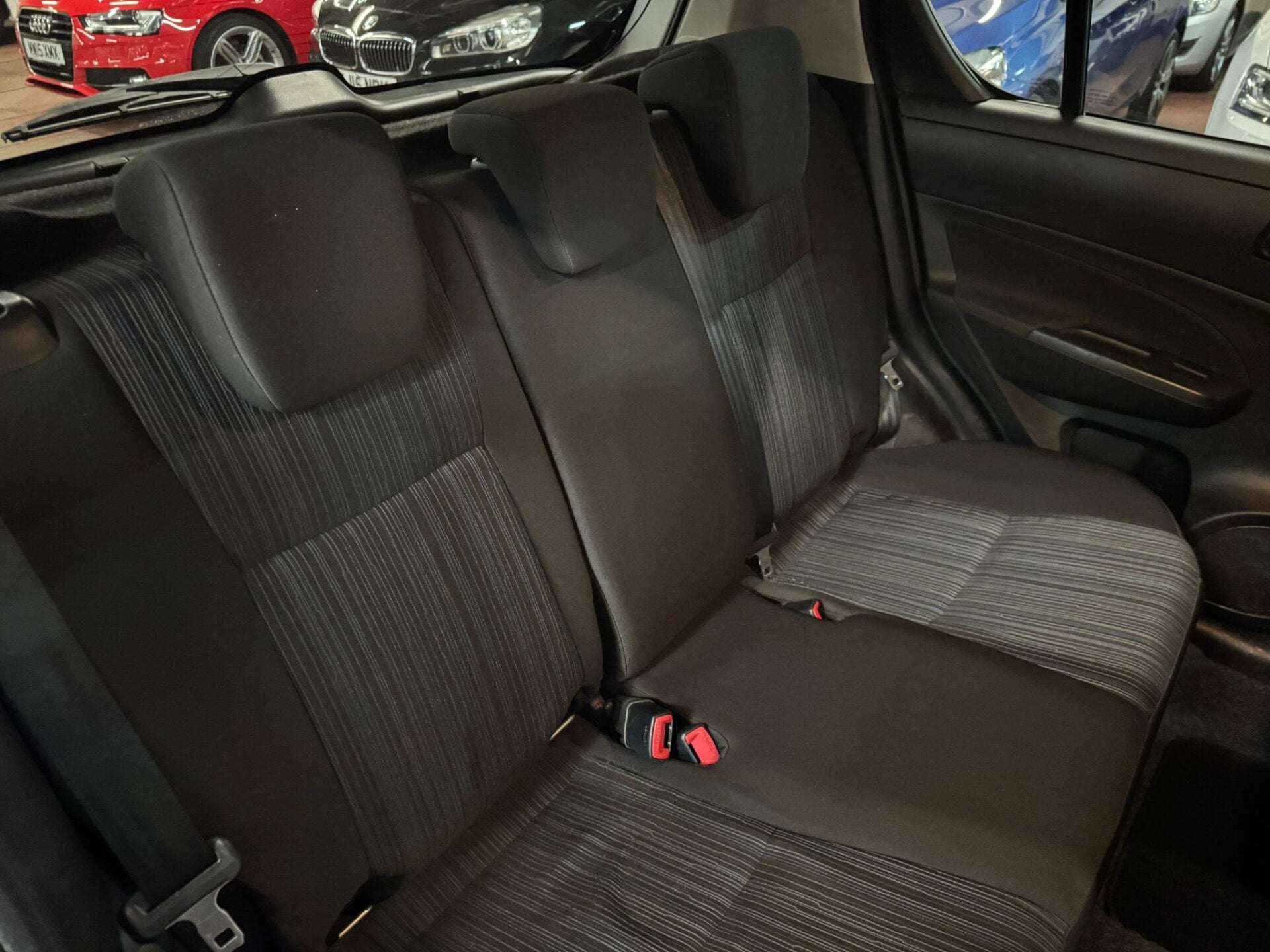 2015 SUZUKI SWIFT 2015 SUZUKI SWIFT