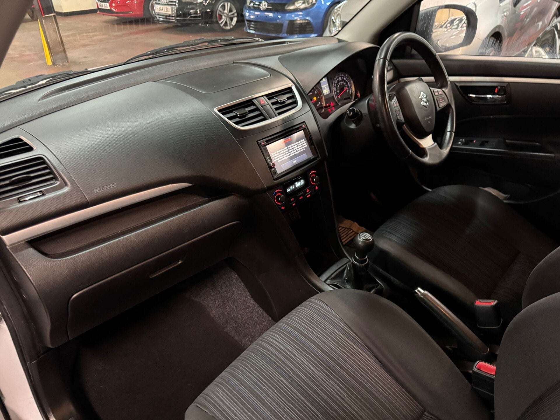 2015 SUZUKI SWIFT 2015 SUZUKI SWIFT