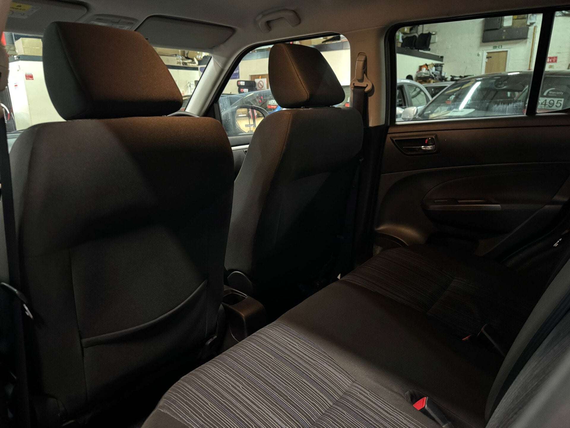 2015 SUZUKI SWIFT 2015 SUZUKI SWIFT