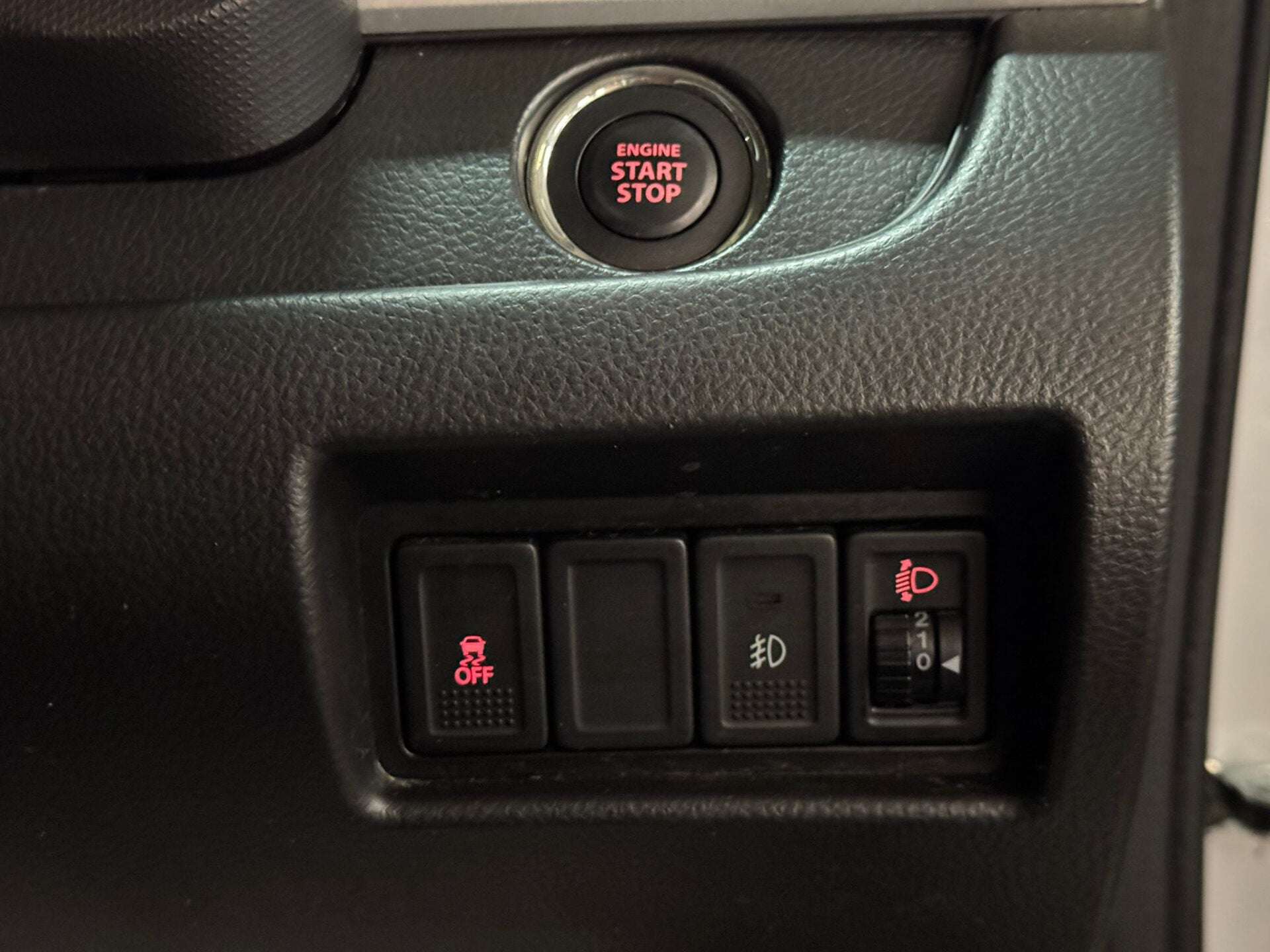 2015 SUZUKI SWIFT 2015 SUZUKI SWIFT