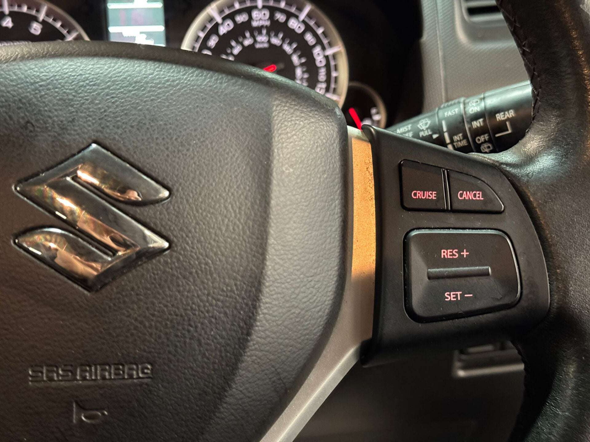 2015 SUZUKI SWIFT 2015 SUZUKI SWIFT