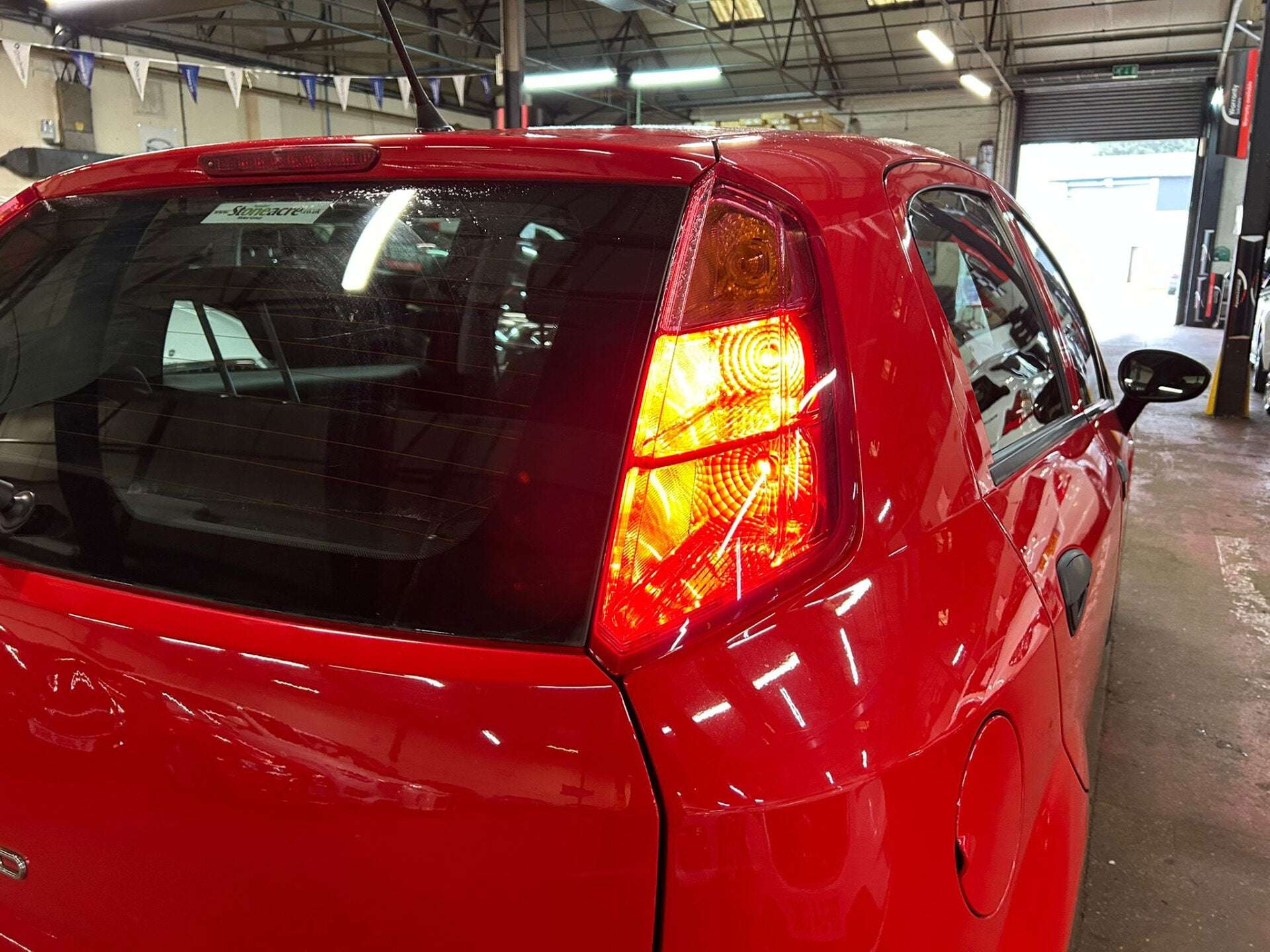 2017 FIAT PUNTO 2017 FIAT PUNTO