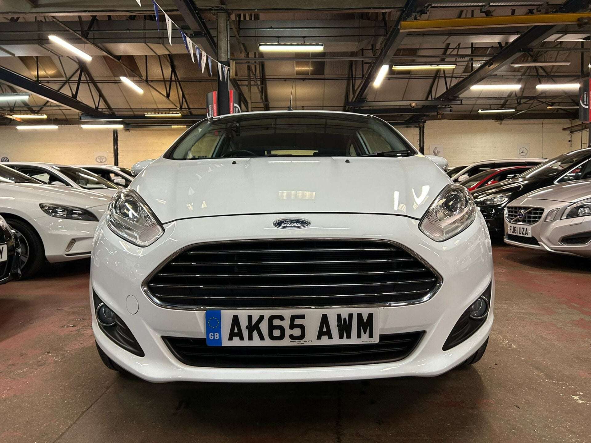 A 2015 FORD FIESTA ZETEC A 2015 FORD FIESTA ZETEC