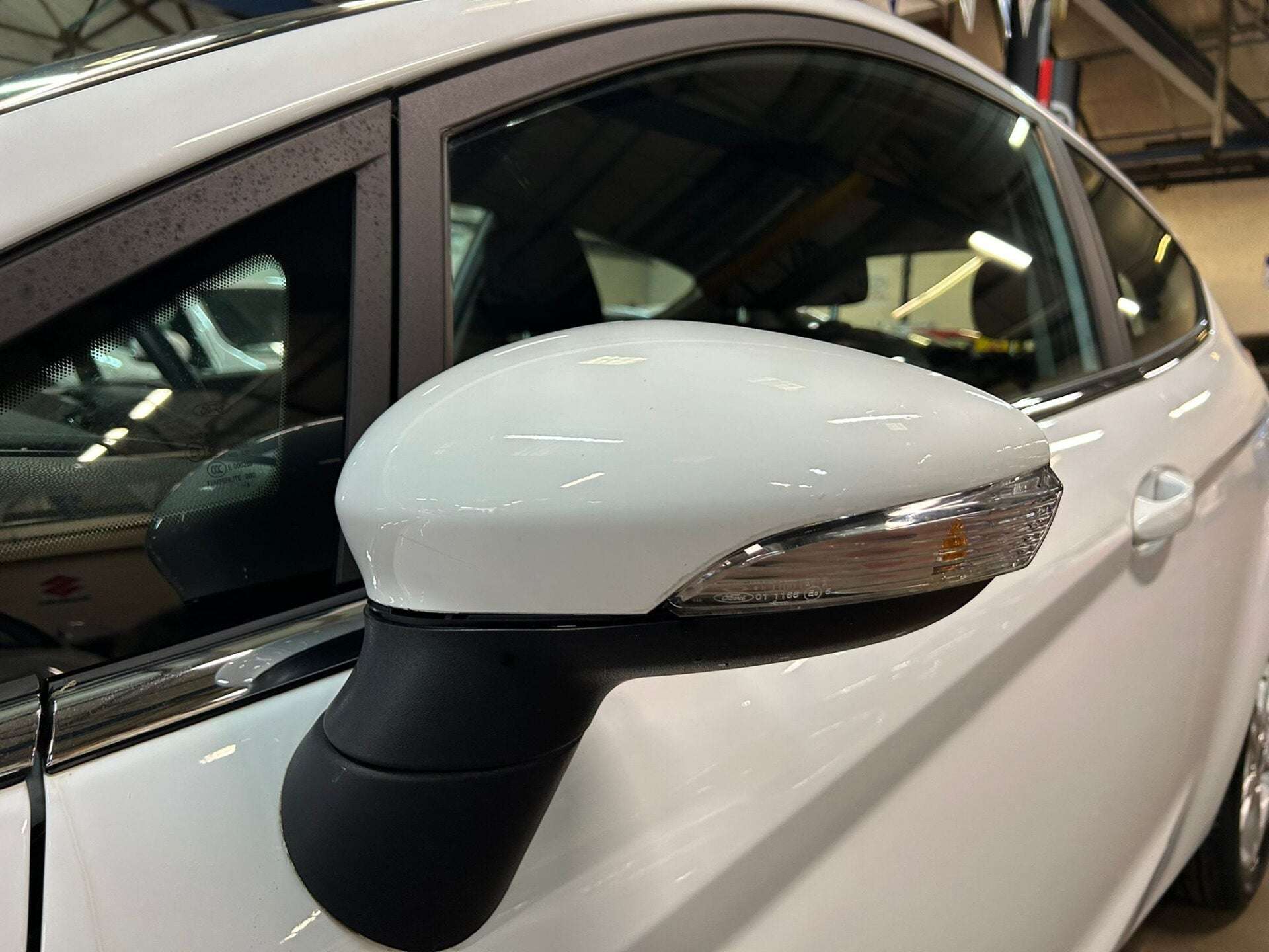 A 2015 FORD FIESTA ZETEC A 2015 FORD FIESTA ZETEC