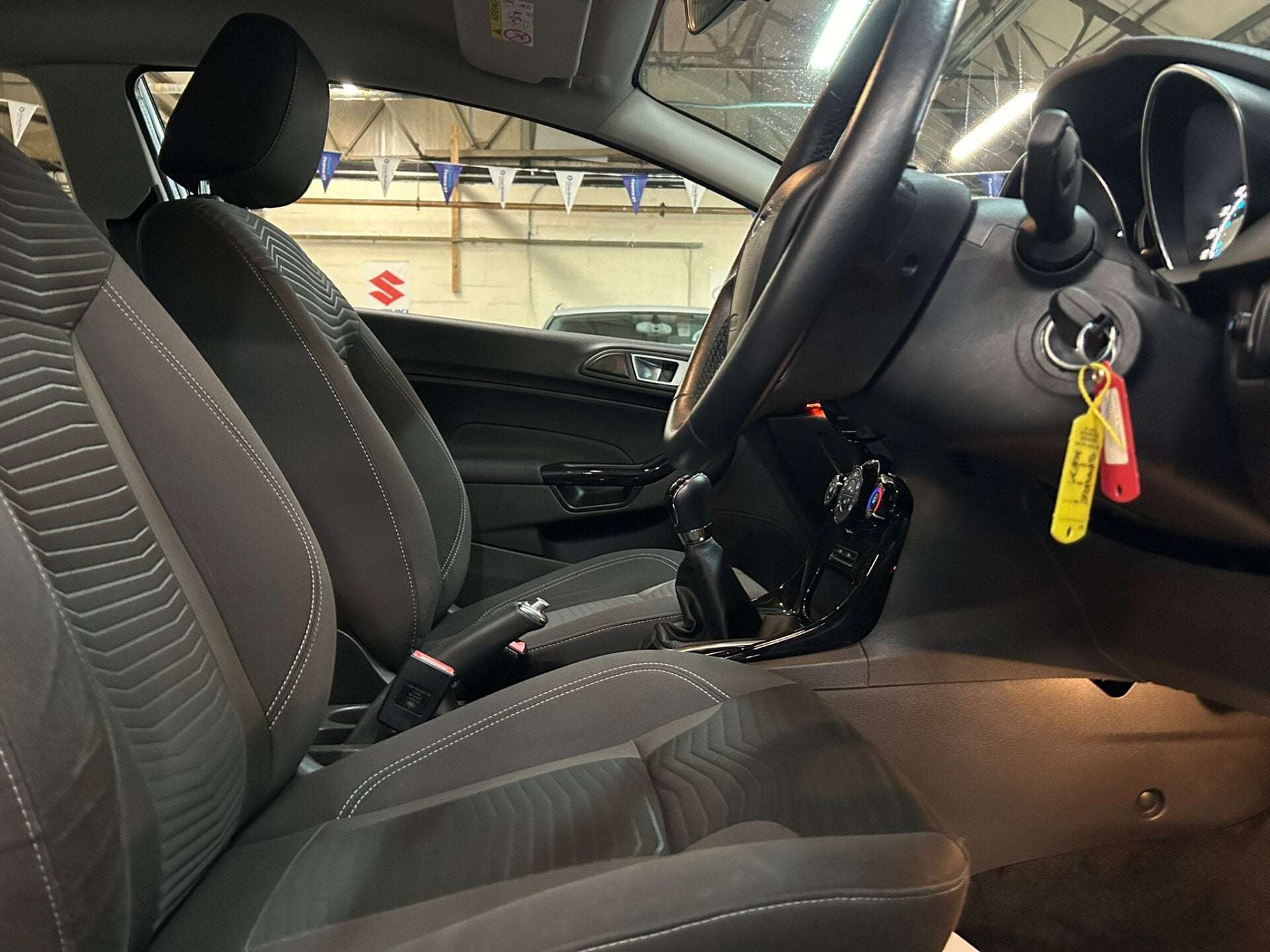 2015 FORD FIESTA 2015 FORD FIESTA