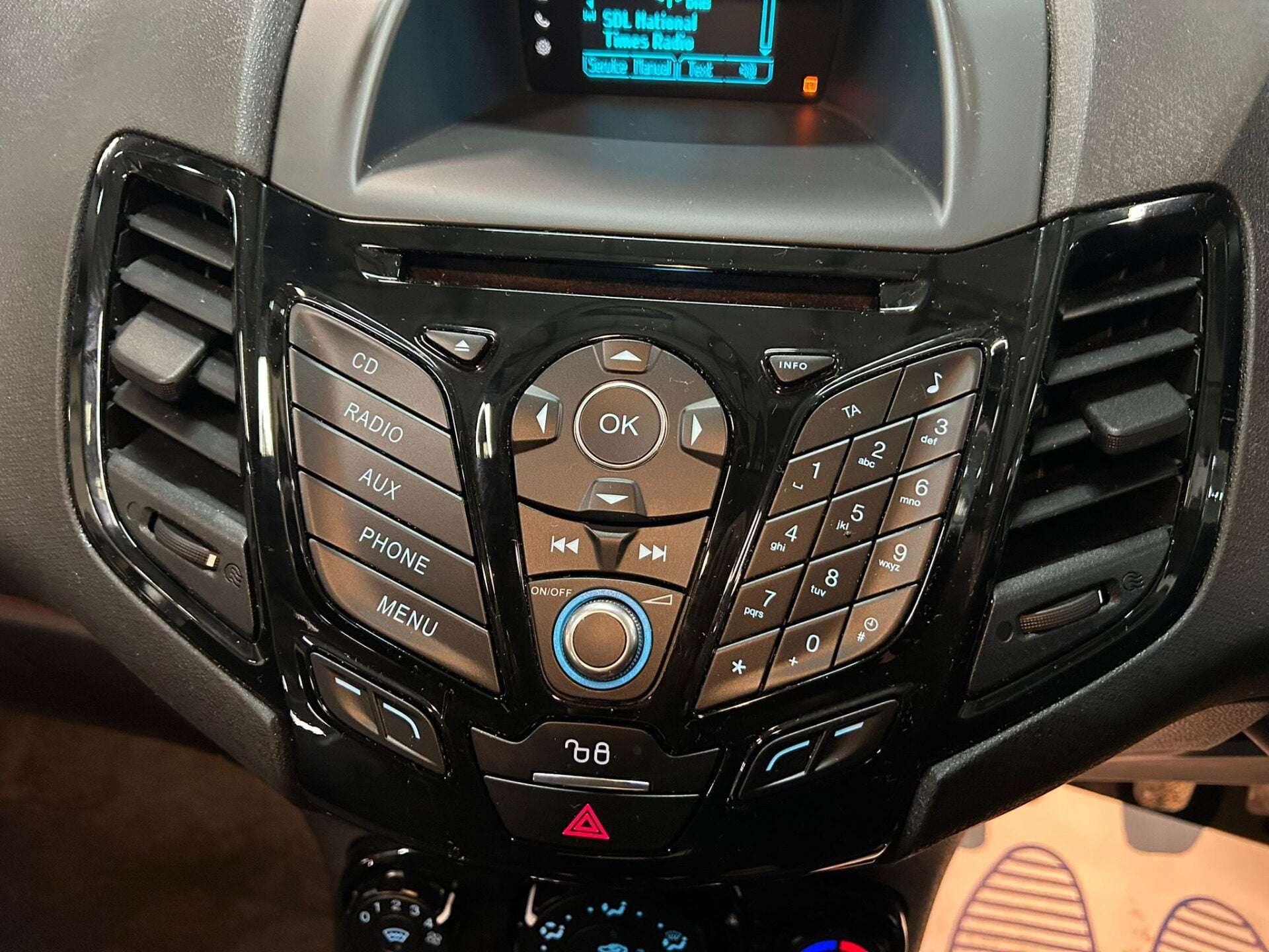 2015 FORD FIESTA 2015 FORD FIESTA