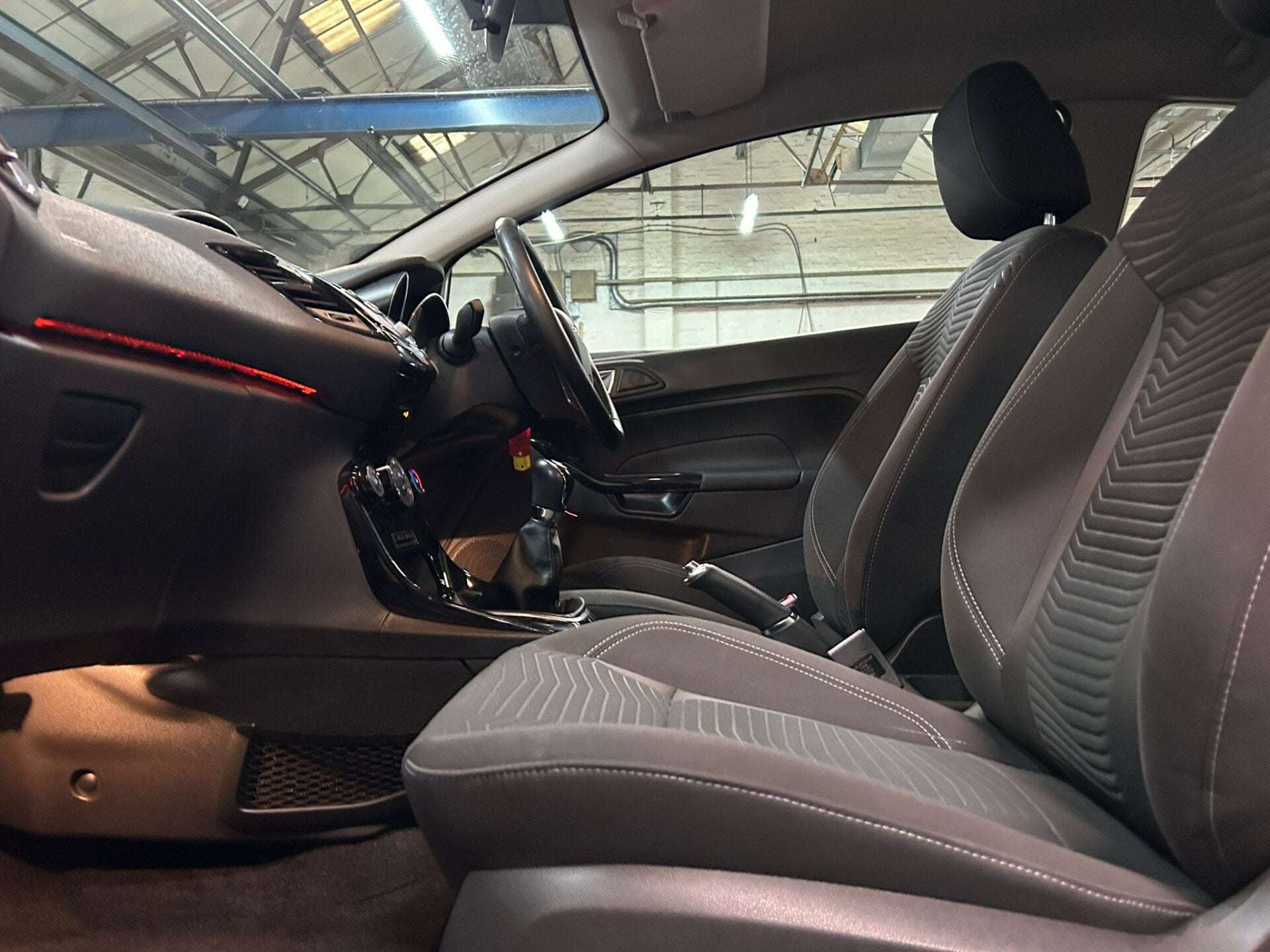 2015 FORD FIESTA 2015 FORD FIESTA