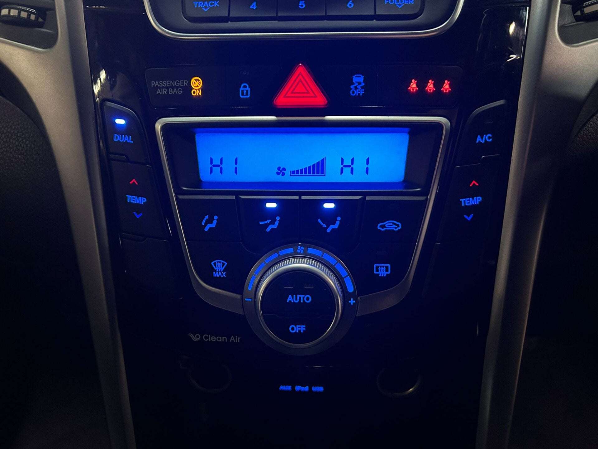 2014 HYUNDAI I30 2014 HYUNDAI I30