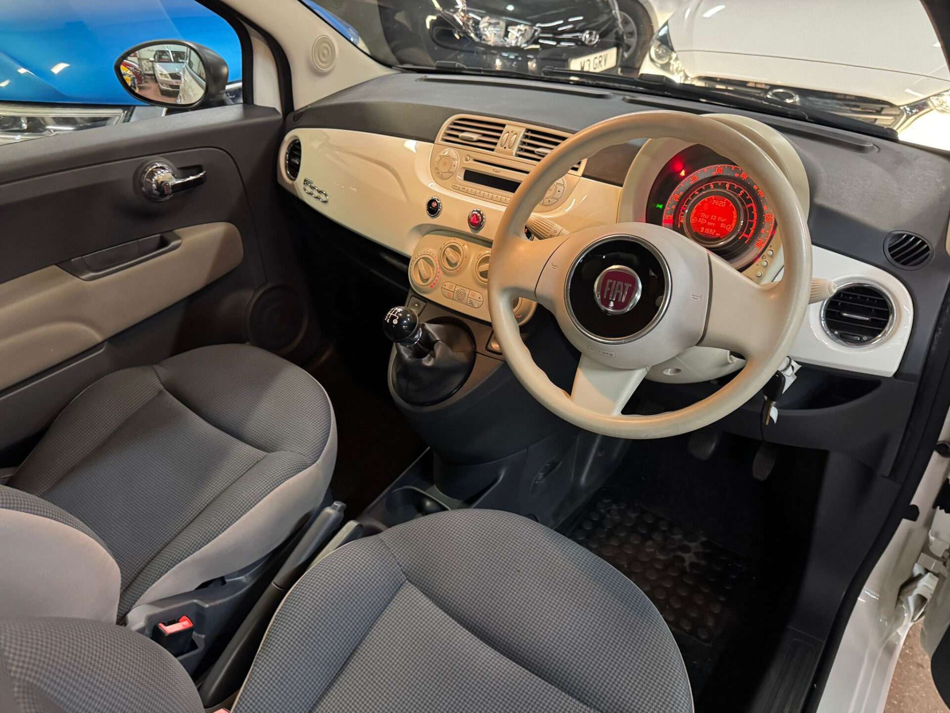 2015 FIAT 500 2015 FIAT 500