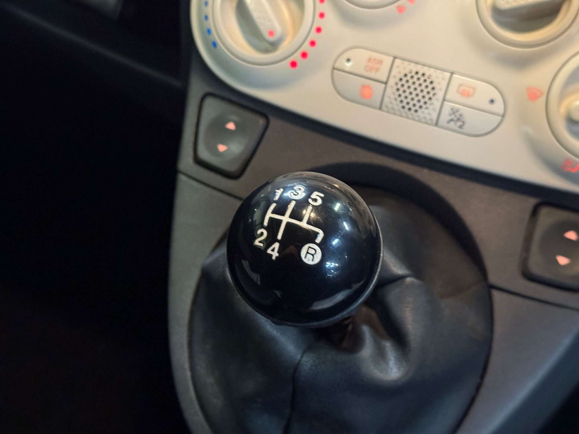 2015 FIAT 500 2015 FIAT 500