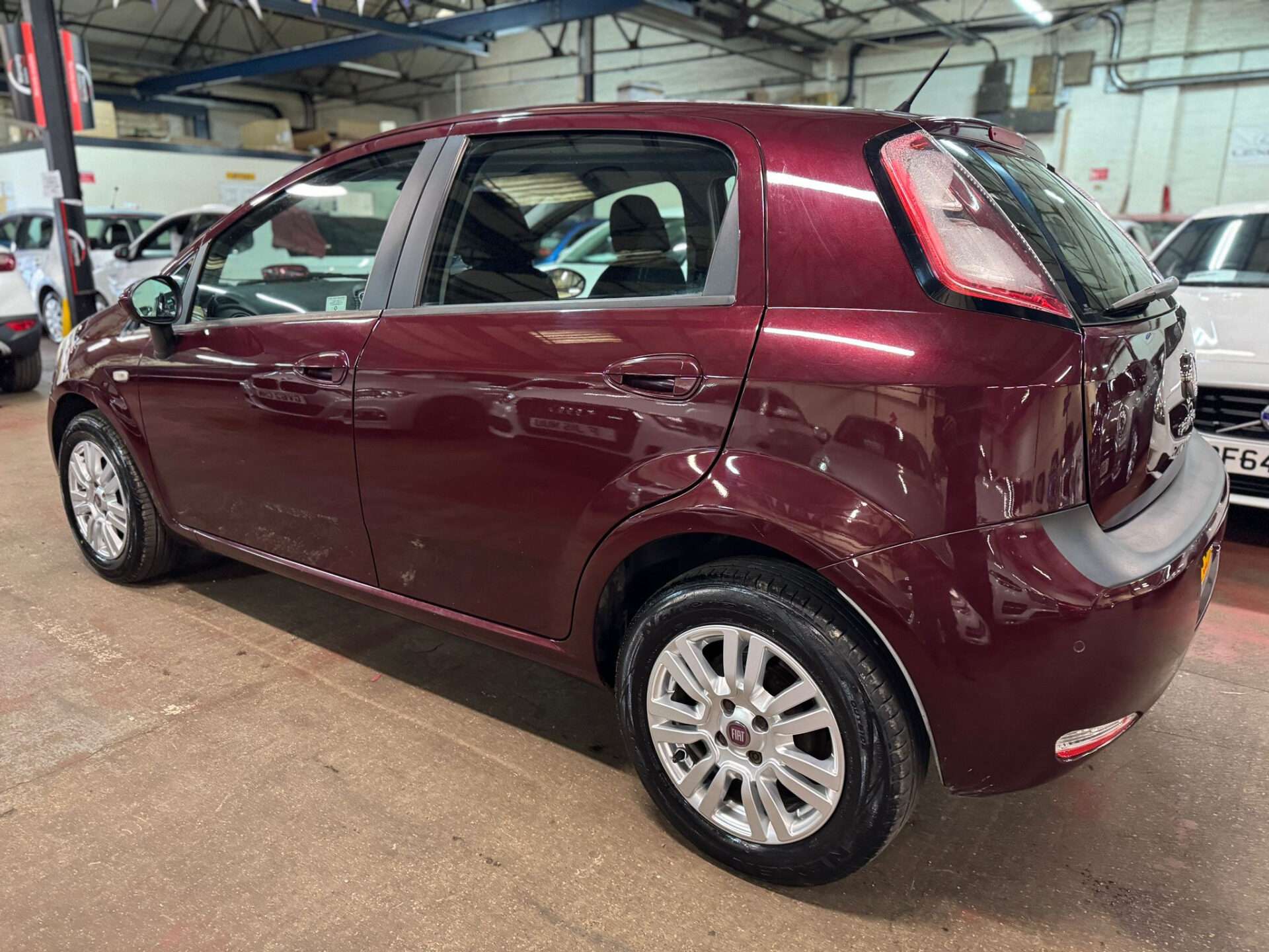 2013 FIAT PUNTO 2013 FIAT PUNTO