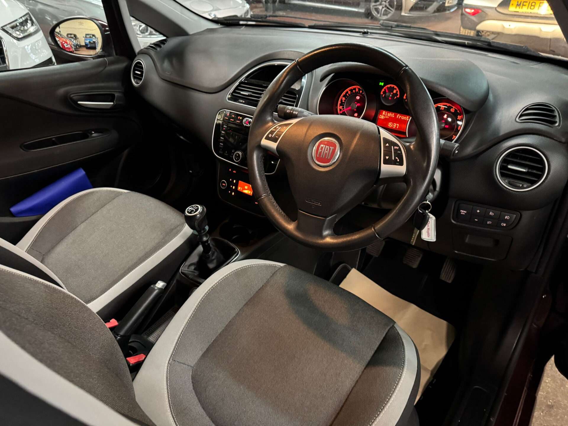 2013 FIAT PUNTO 2013 FIAT PUNTO