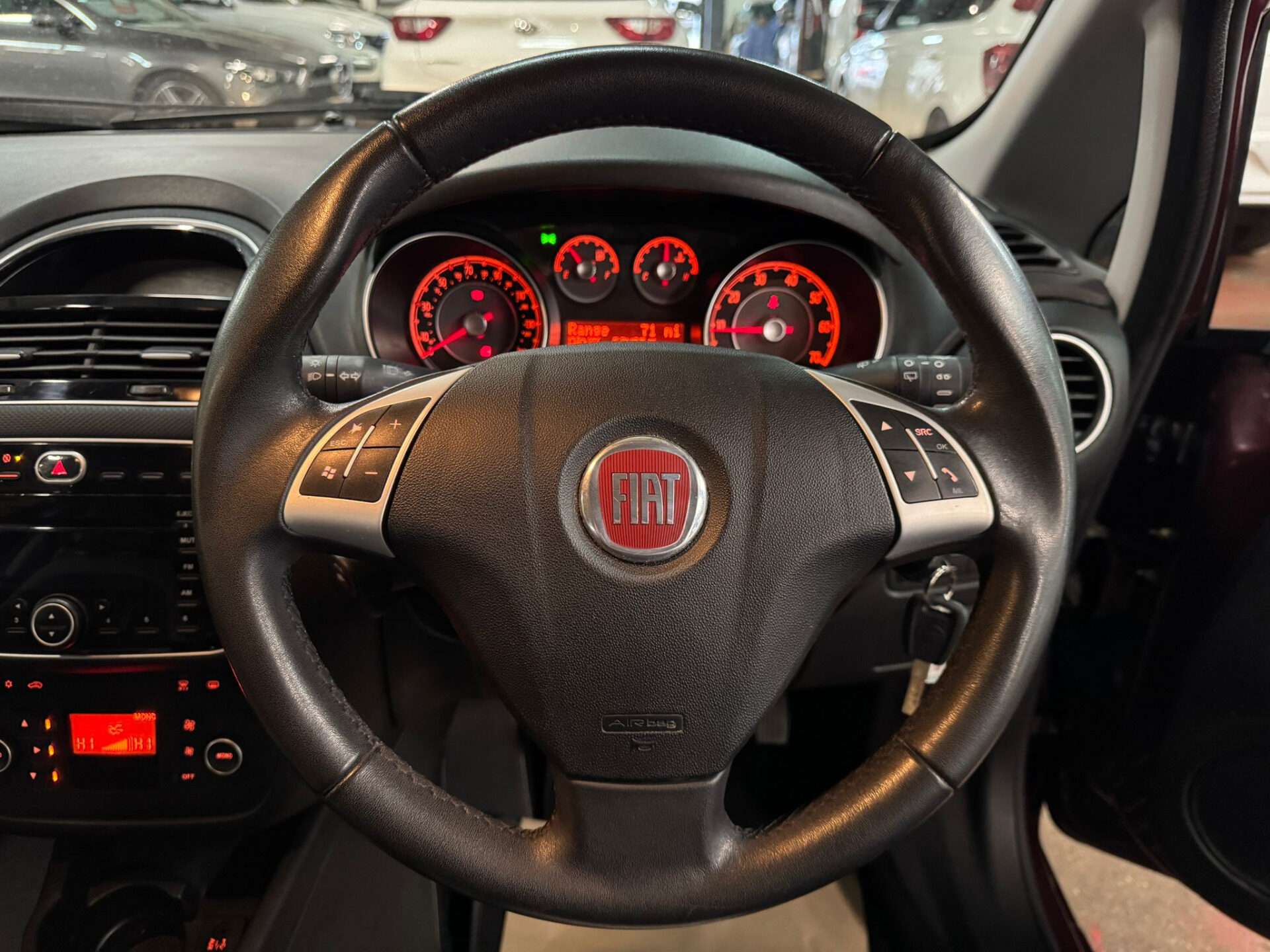 2013 FIAT PUNTO 2013 FIAT PUNTO
