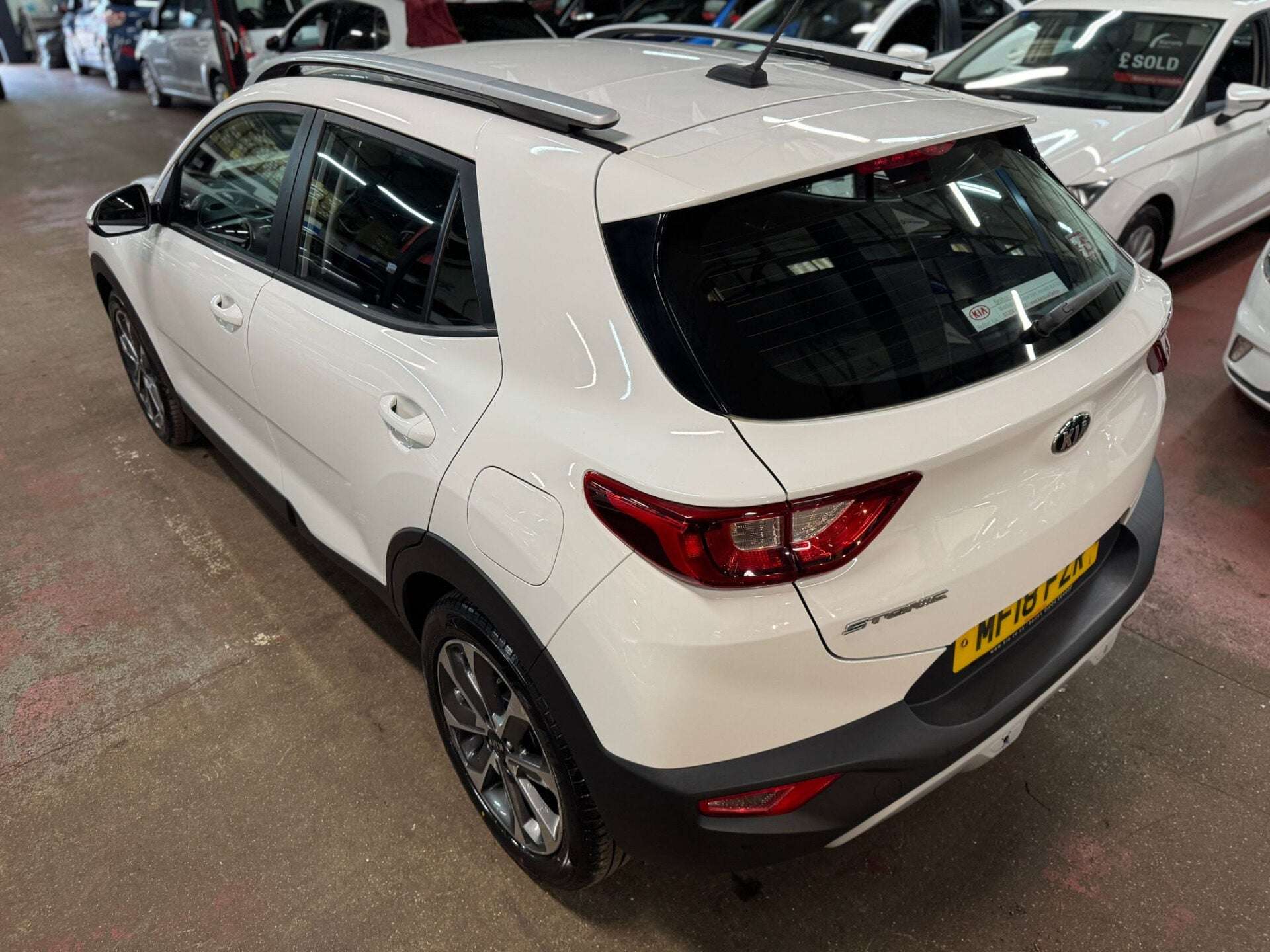 2018 KIA STONIC 2018 KIA STONIC