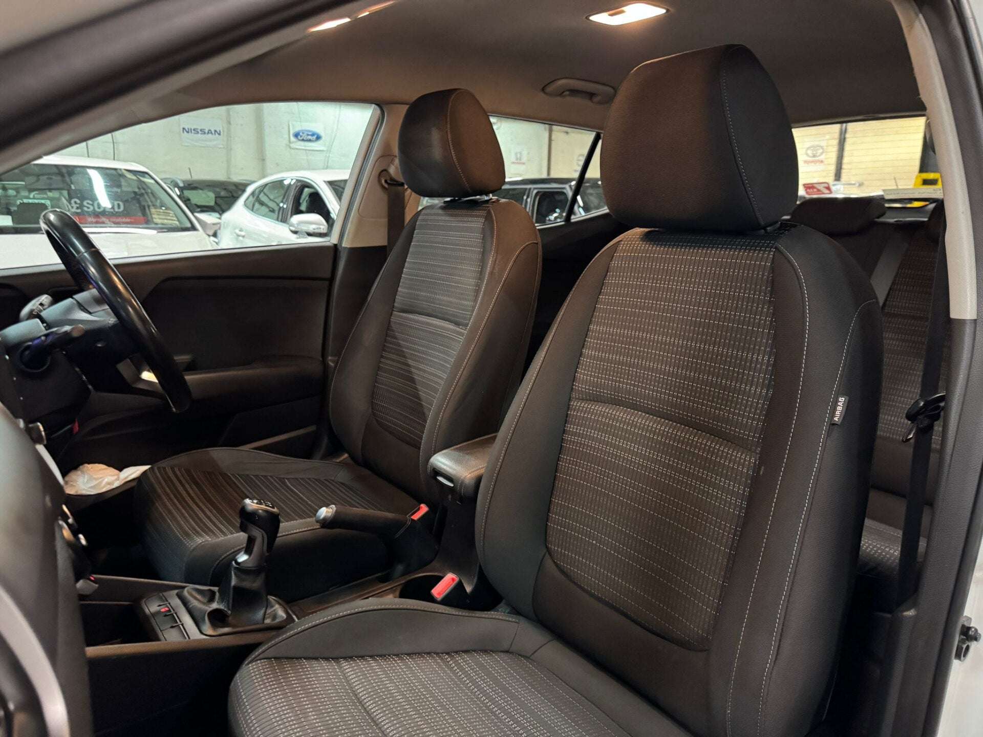 2018 KIA STONIC 2018 KIA STONIC