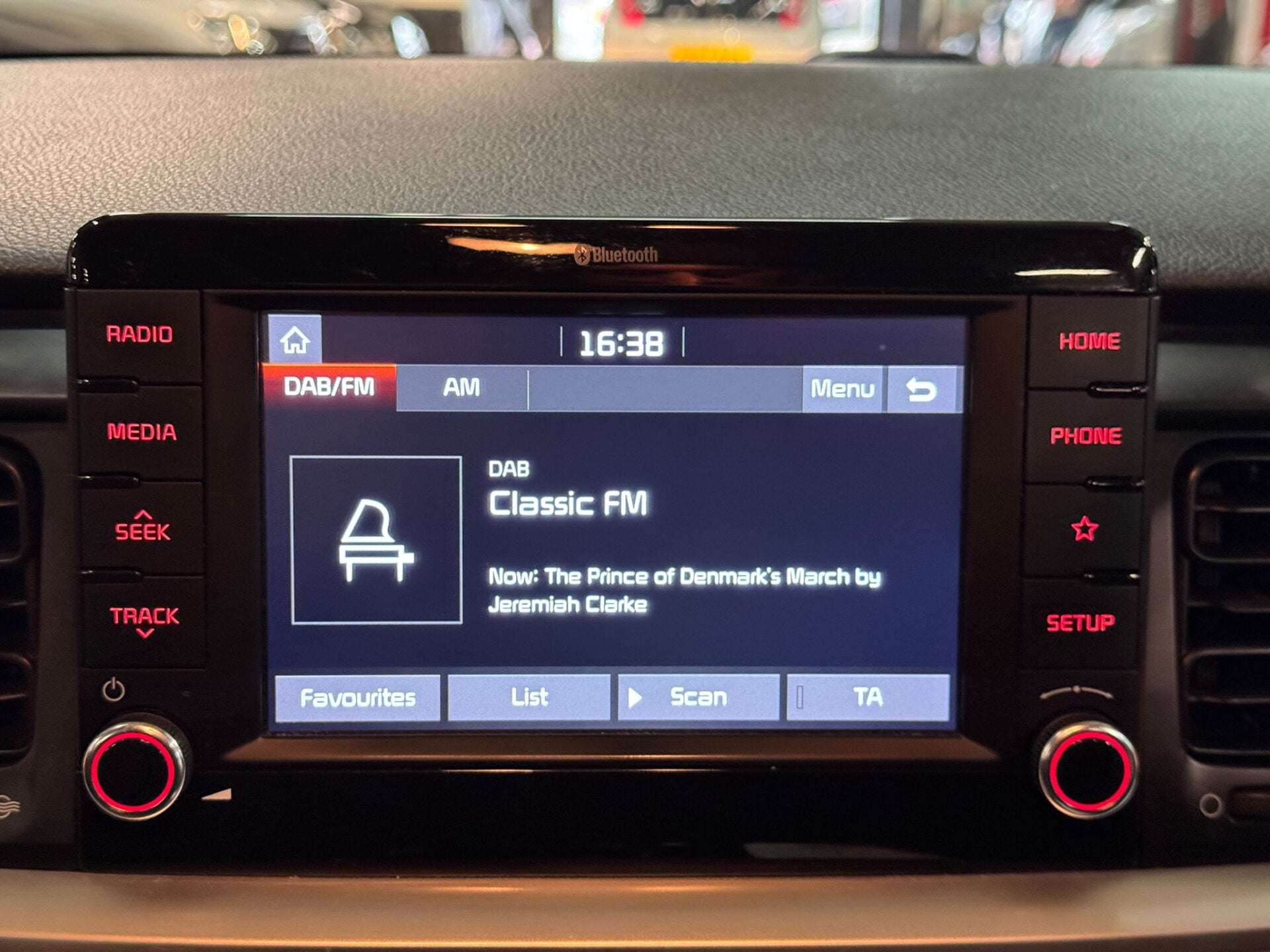 2018 KIA STONIC 2018 KIA STONIC