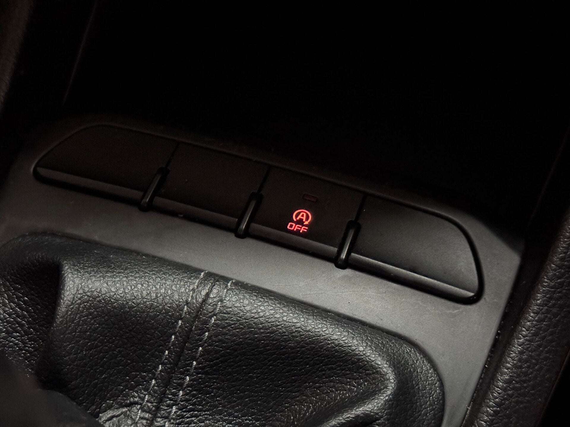 2018 KIA STONIC 2018 KIA STONIC