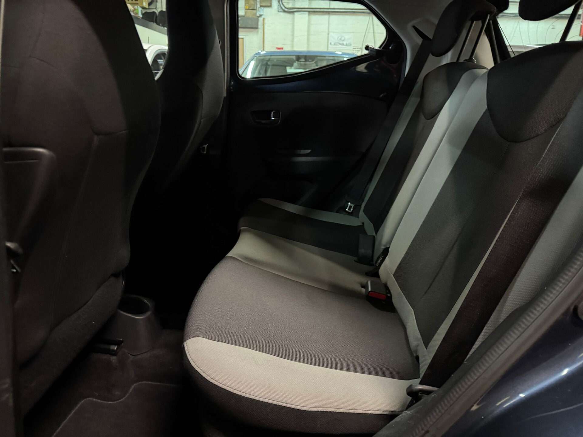 2016 TOYOTA AYGO 2016 TOYOTA AYGO