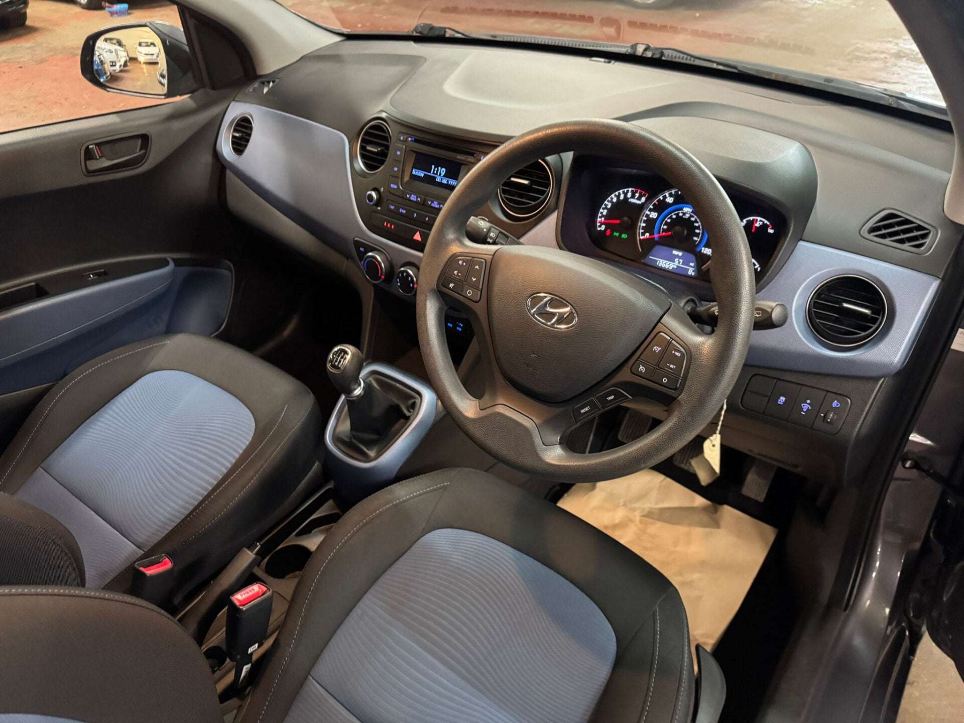 2014 HYUNDAI I10 2014 HYUNDAI I10