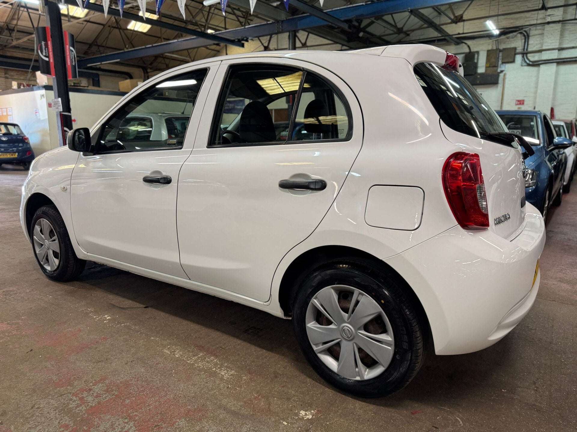 A 2016 NISSAN MICRA VISIA A 2016 NISSAN MICRA VISIA