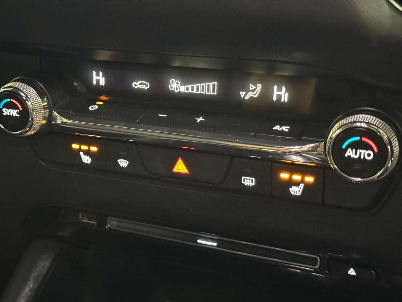 2020 MAZDA 3 2020 MAZDA 3