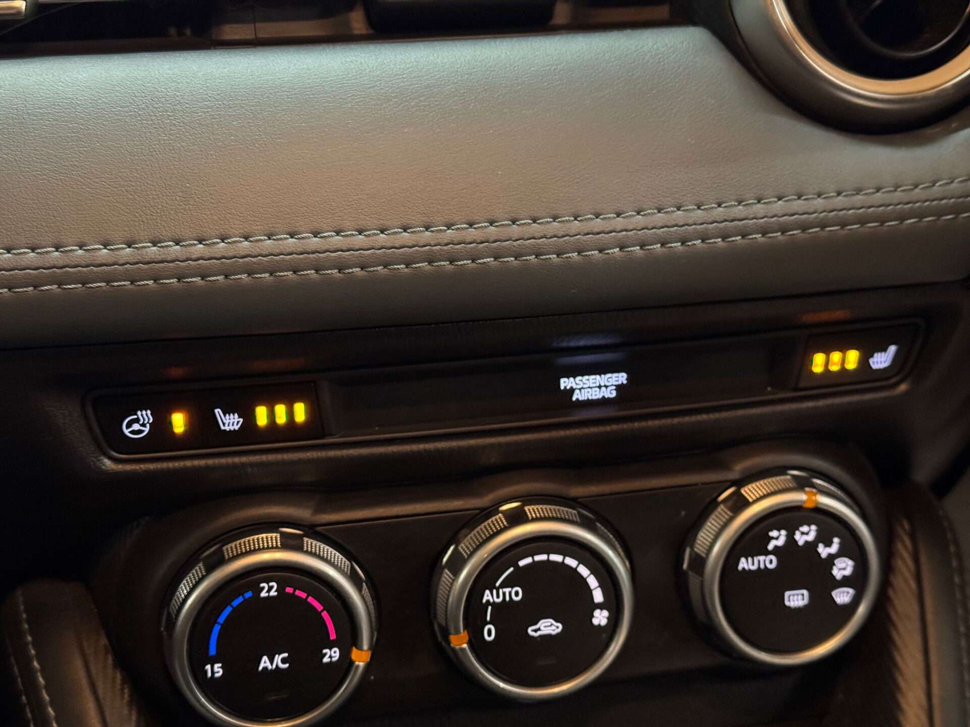 2020 MAZDA 2 2020 MAZDA 2