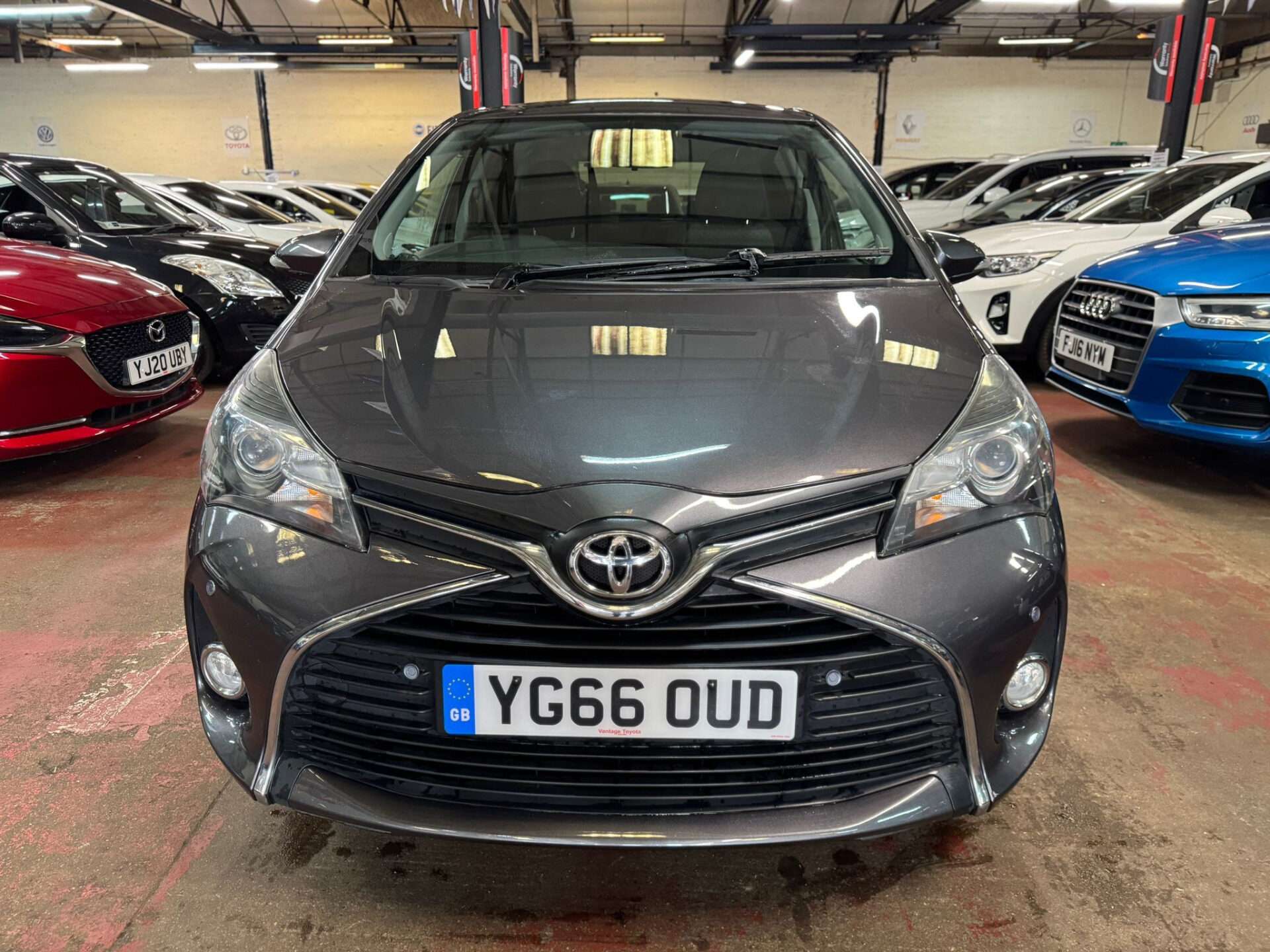 A 2016 TOYOTA YARIS VVT-I ICON A 2016 TOYOTA YARIS VVT-I ICON