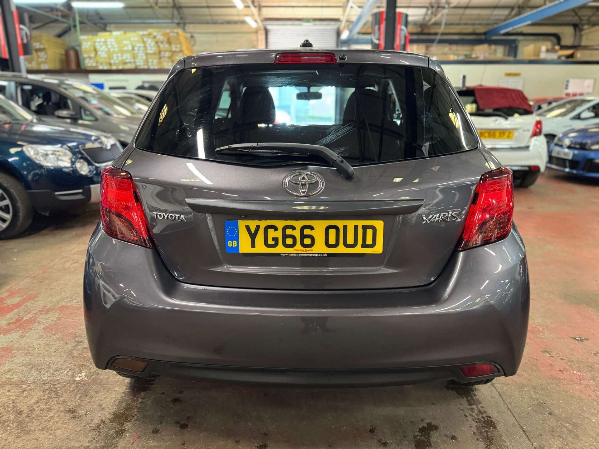 2016 TOYOTA YARIS 2016 TOYOTA YARIS