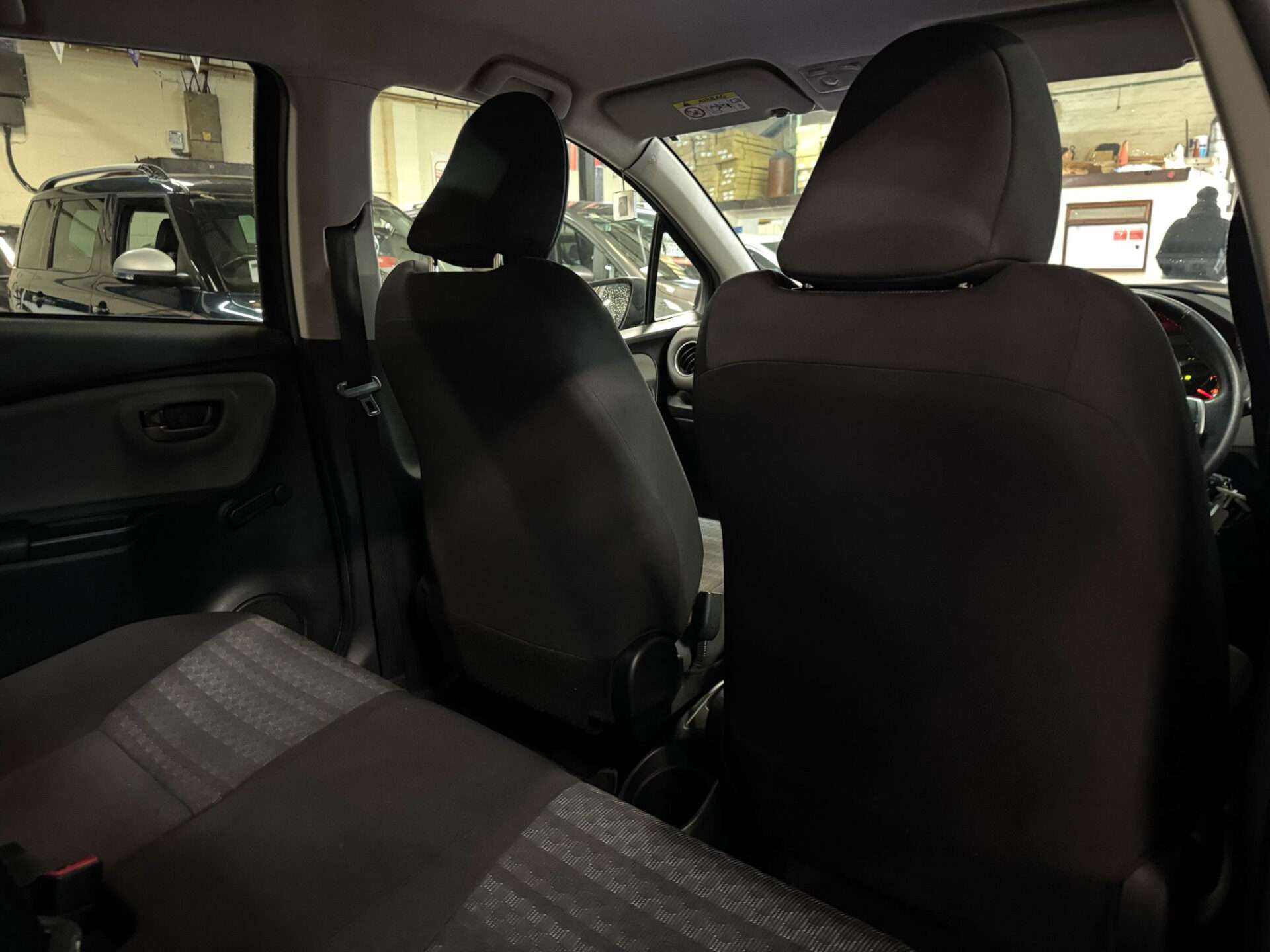 2016 TOYOTA YARIS 2016 TOYOTA YARIS