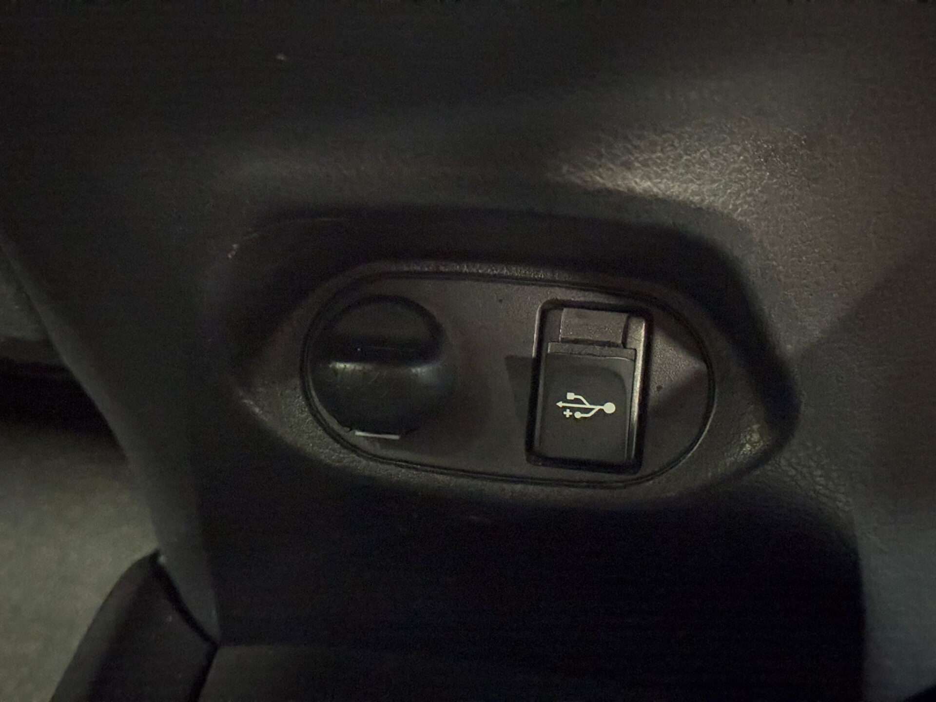 2016 TOYOTA YARIS 2016 TOYOTA YARIS