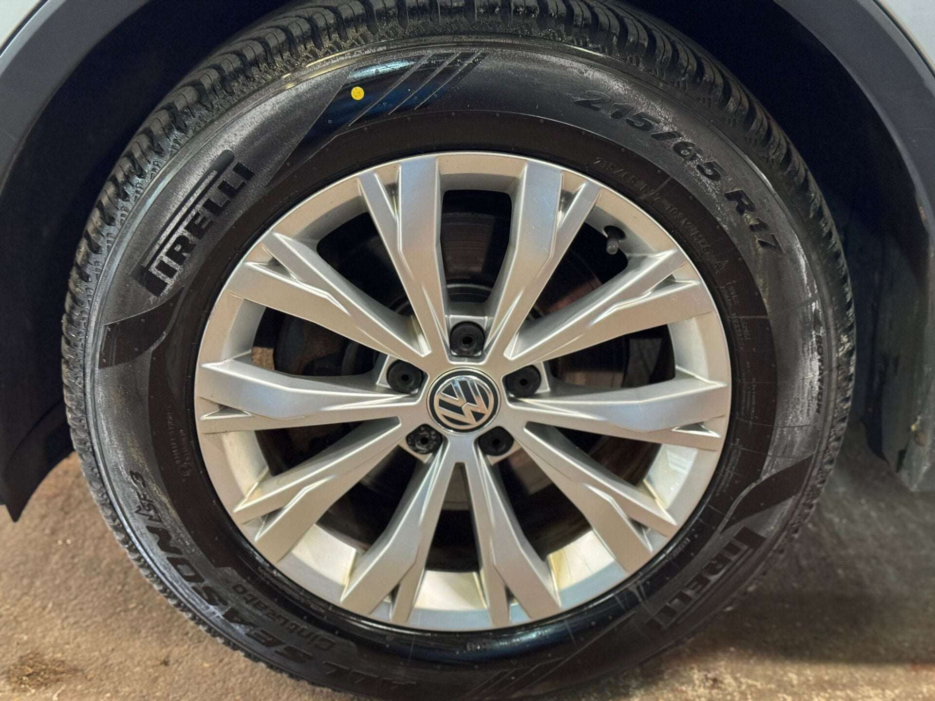 2020 VOLKSWAGEN TIGUAN 2020 VOLKSWAGEN TIGUAN