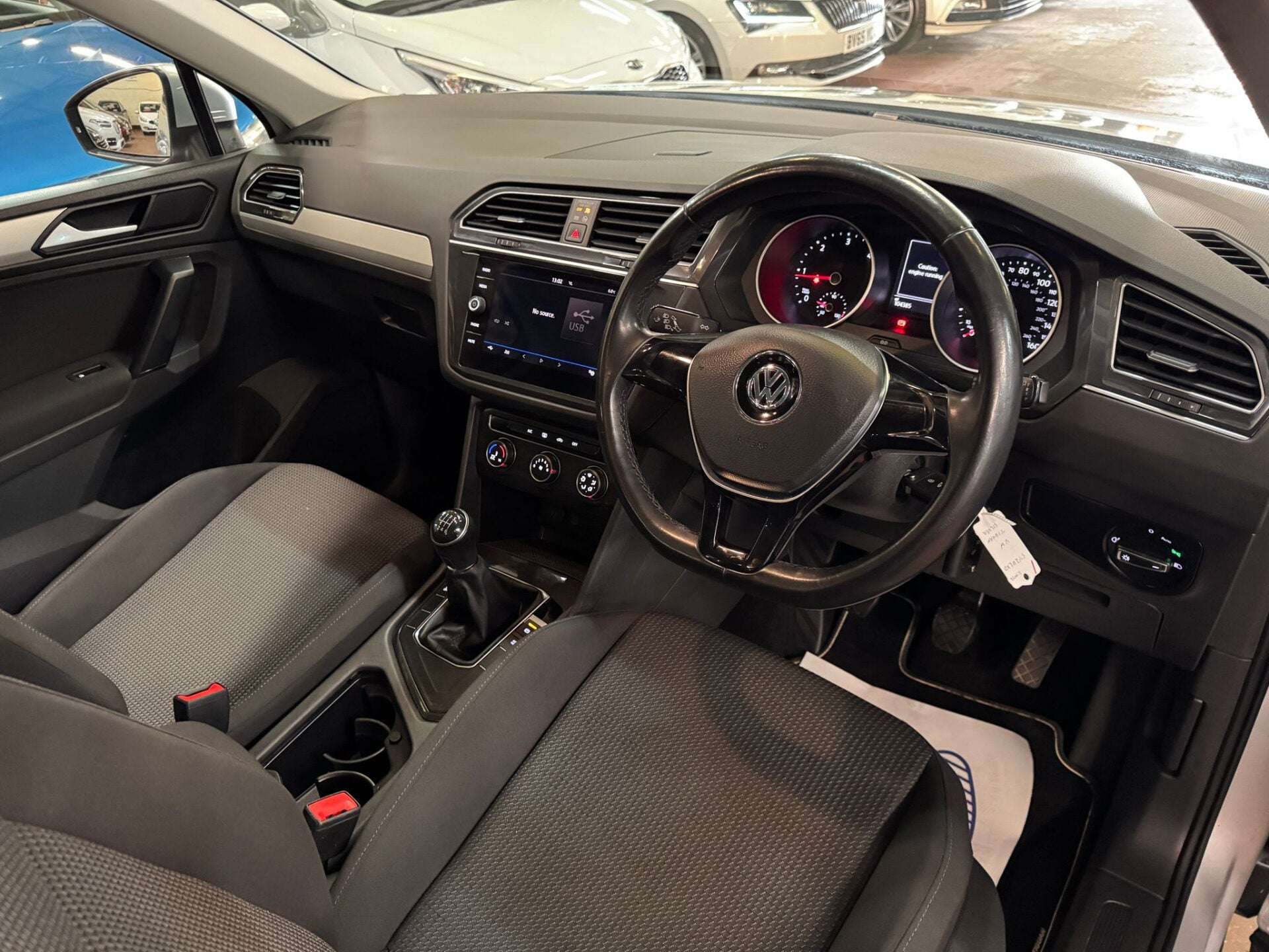 2020 VOLKSWAGEN TIGUAN 2020 VOLKSWAGEN TIGUAN